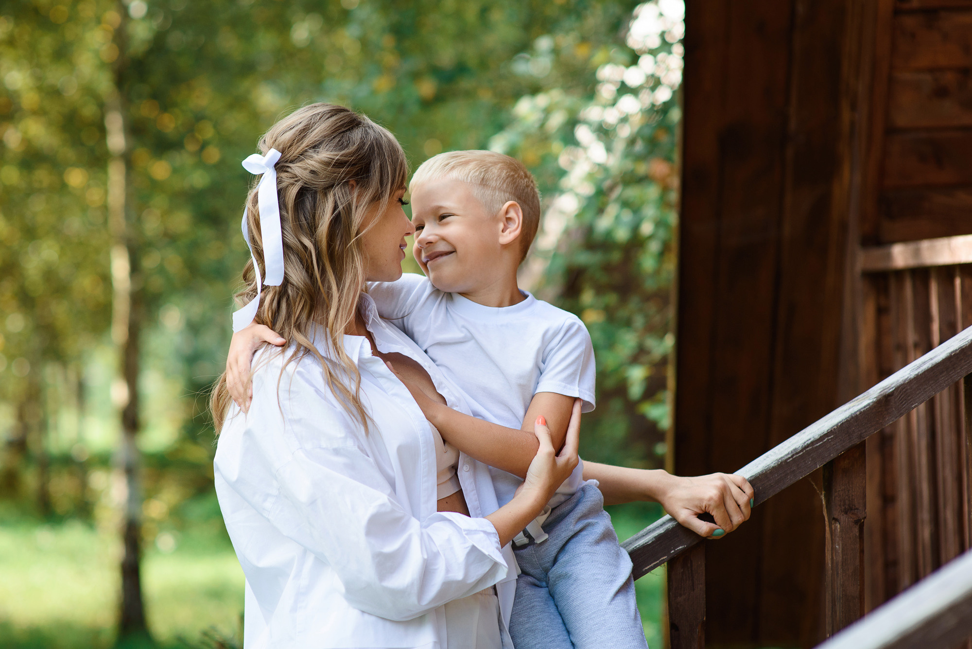 Загородная фотосессия по случаю 8 лет свадьбы для Светланы и Кости. Семейный и женский фотограф Красноярск Екатерина Пусенкова
