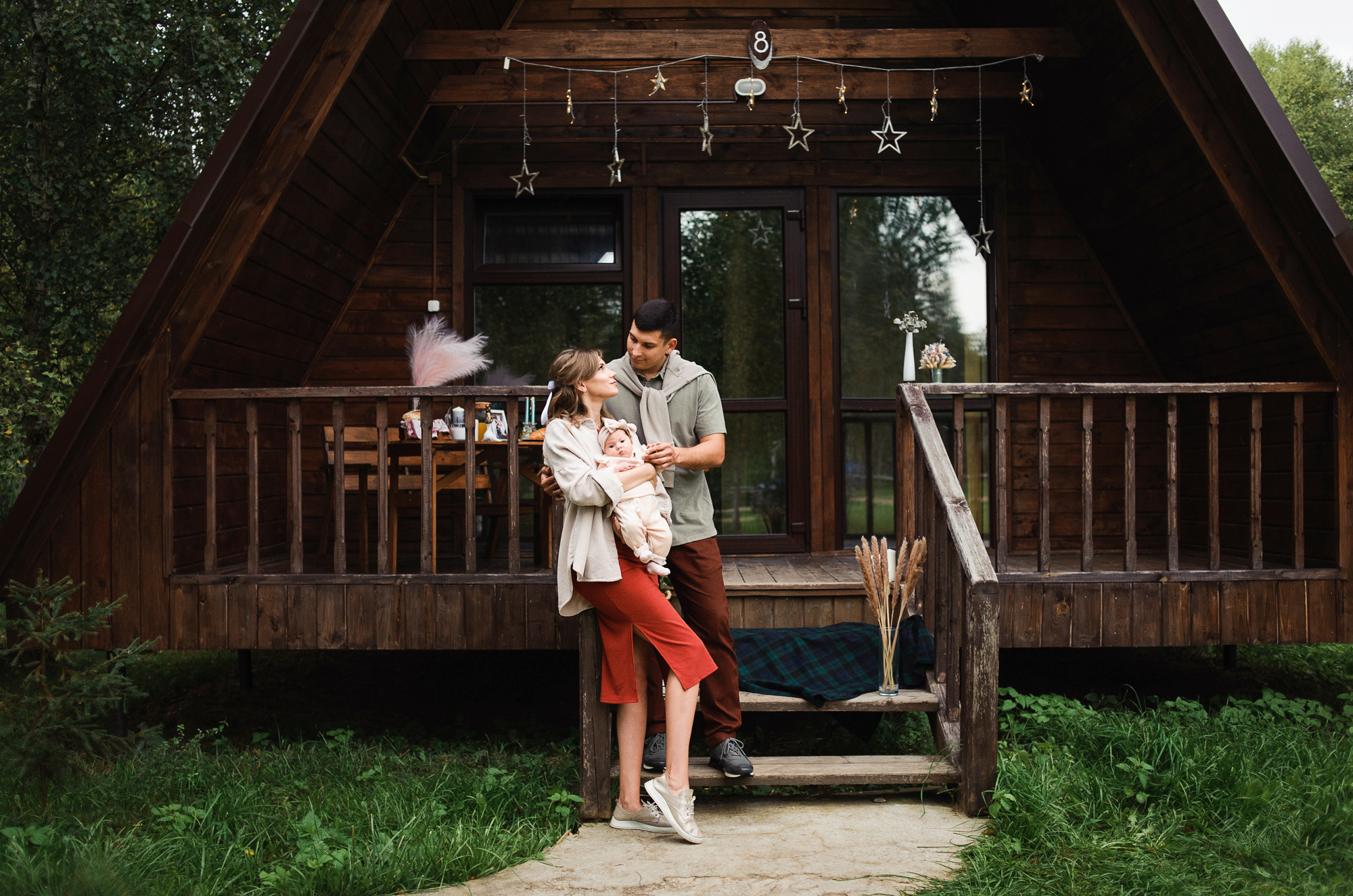 Загородная фотосессия по случаю 8 лет свадьбы для Светланы и Кости. Семейный и женский фотограф Красноярск Екатерина Пусенкова
