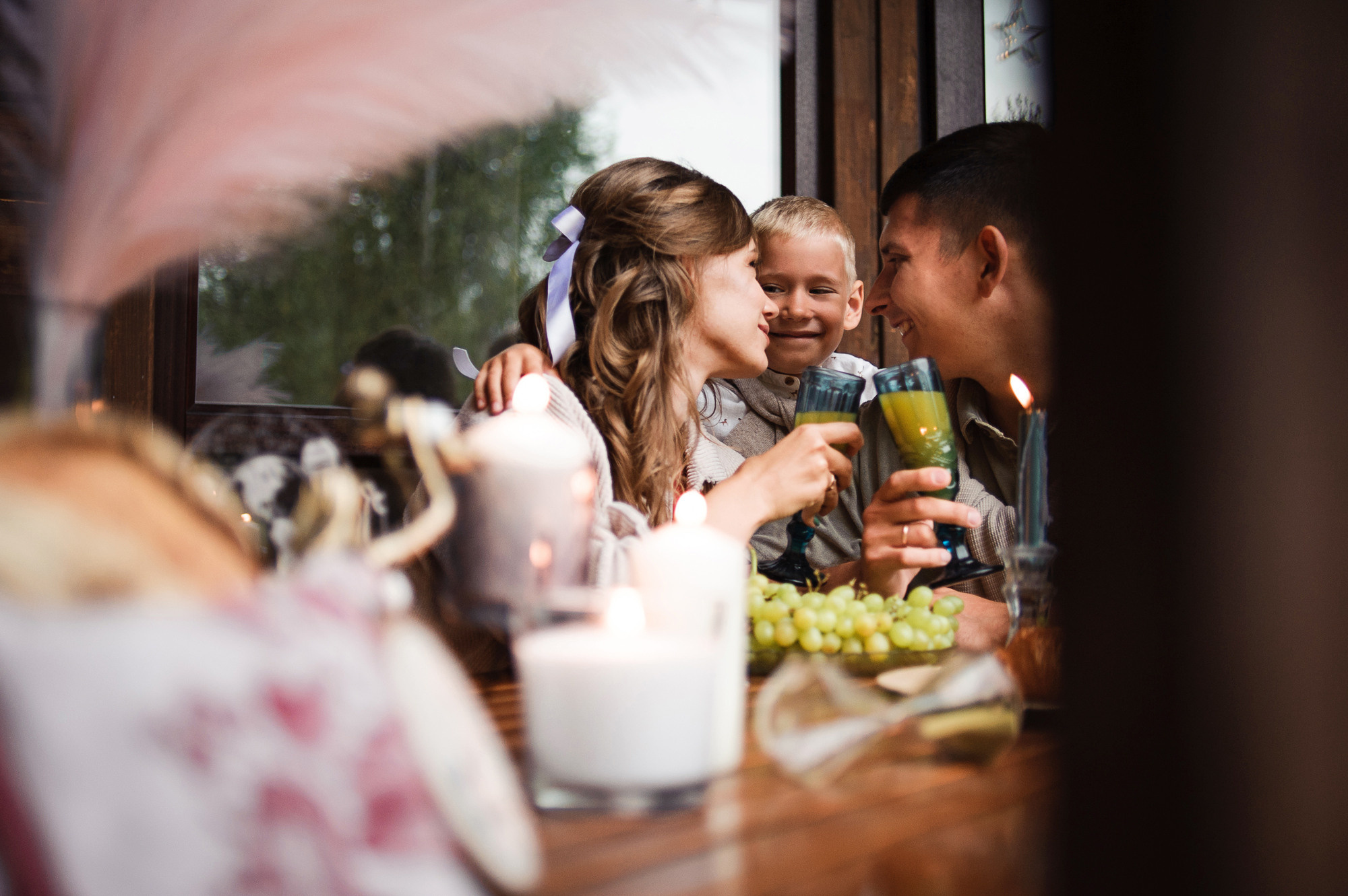 Загородная фотосессия по случаю 8 лет свадьбы для Светланы и Кости. Семейный и женский фотограф Красноярск Екатерина Пусенкова