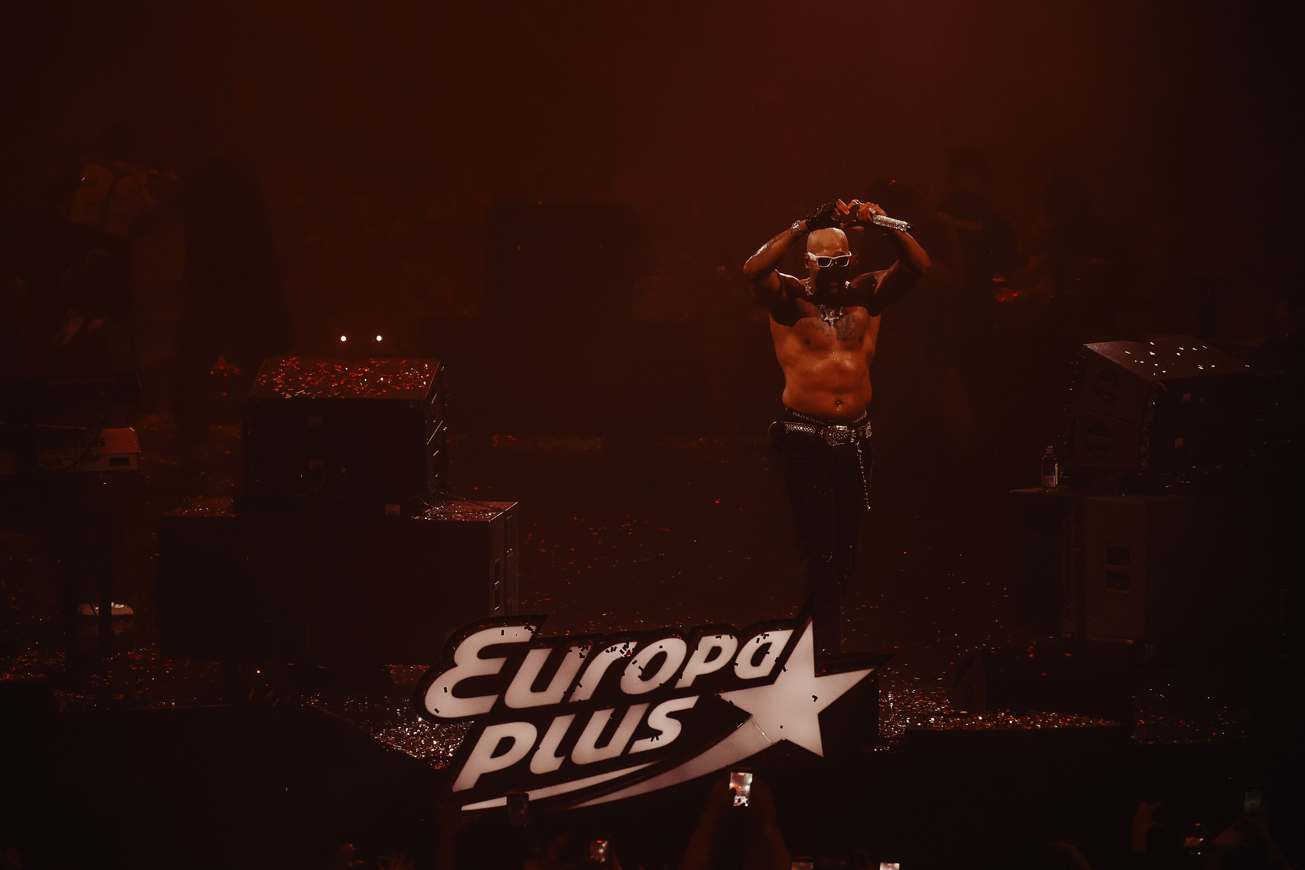 FLO RIDA. Nikophotoos
