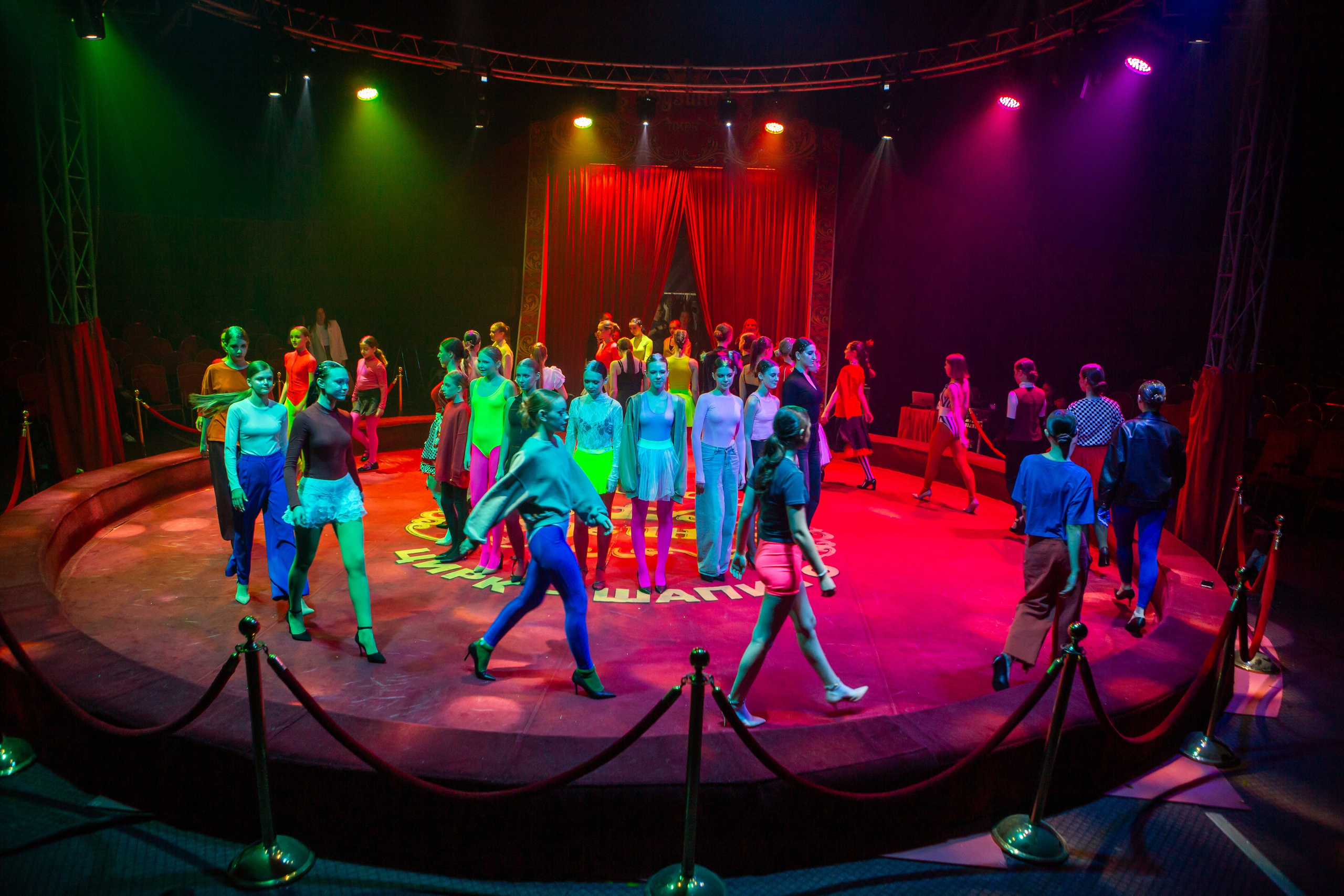 MANEGE SHOW. Репортажный, семейный, свадебный, портретный фотограф