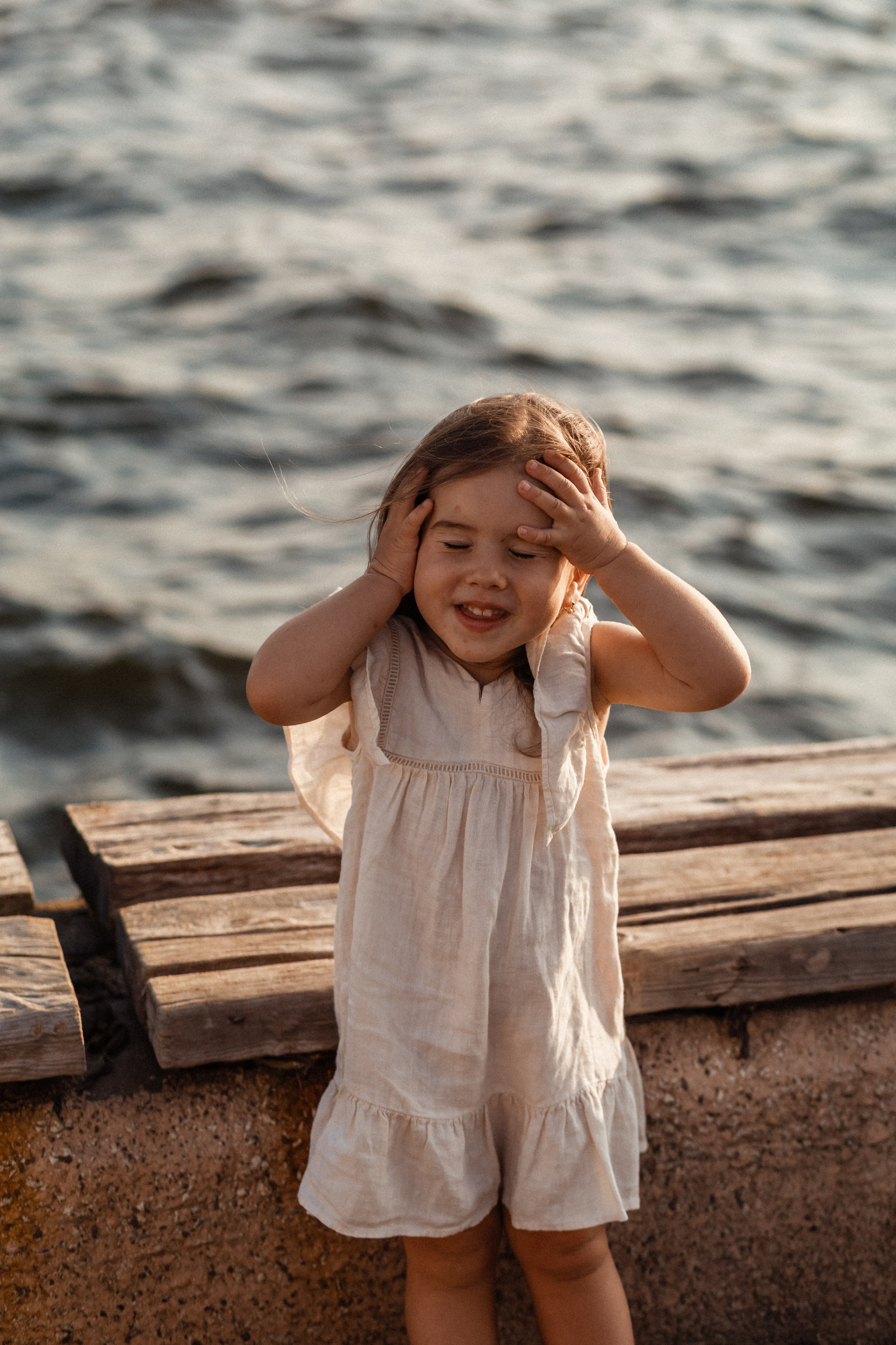 Family photoshooting ai izmir. Professional family and children’s photographer in Izmir Irina Eron