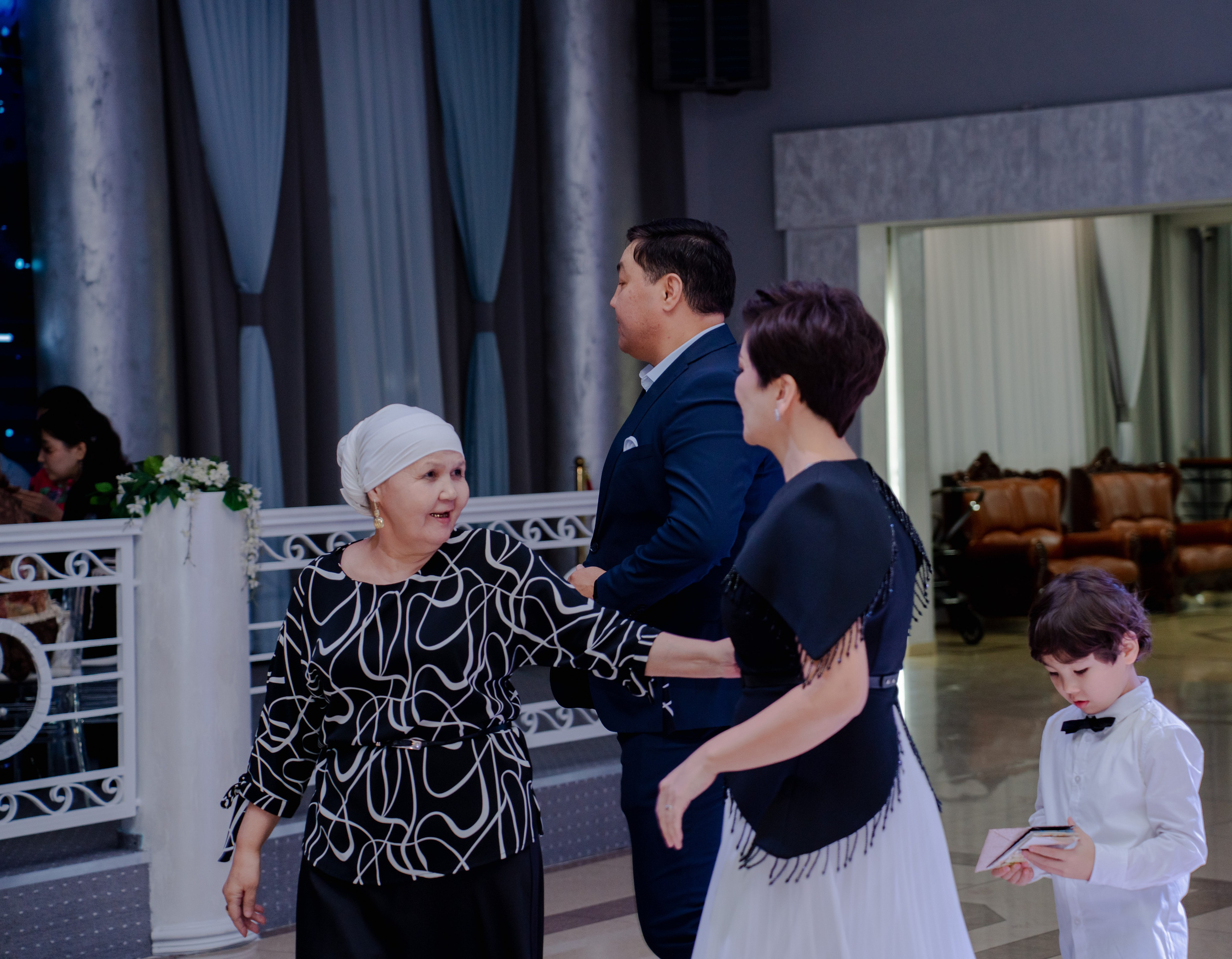 KAMILLA QYZ UZATU. Nomad media