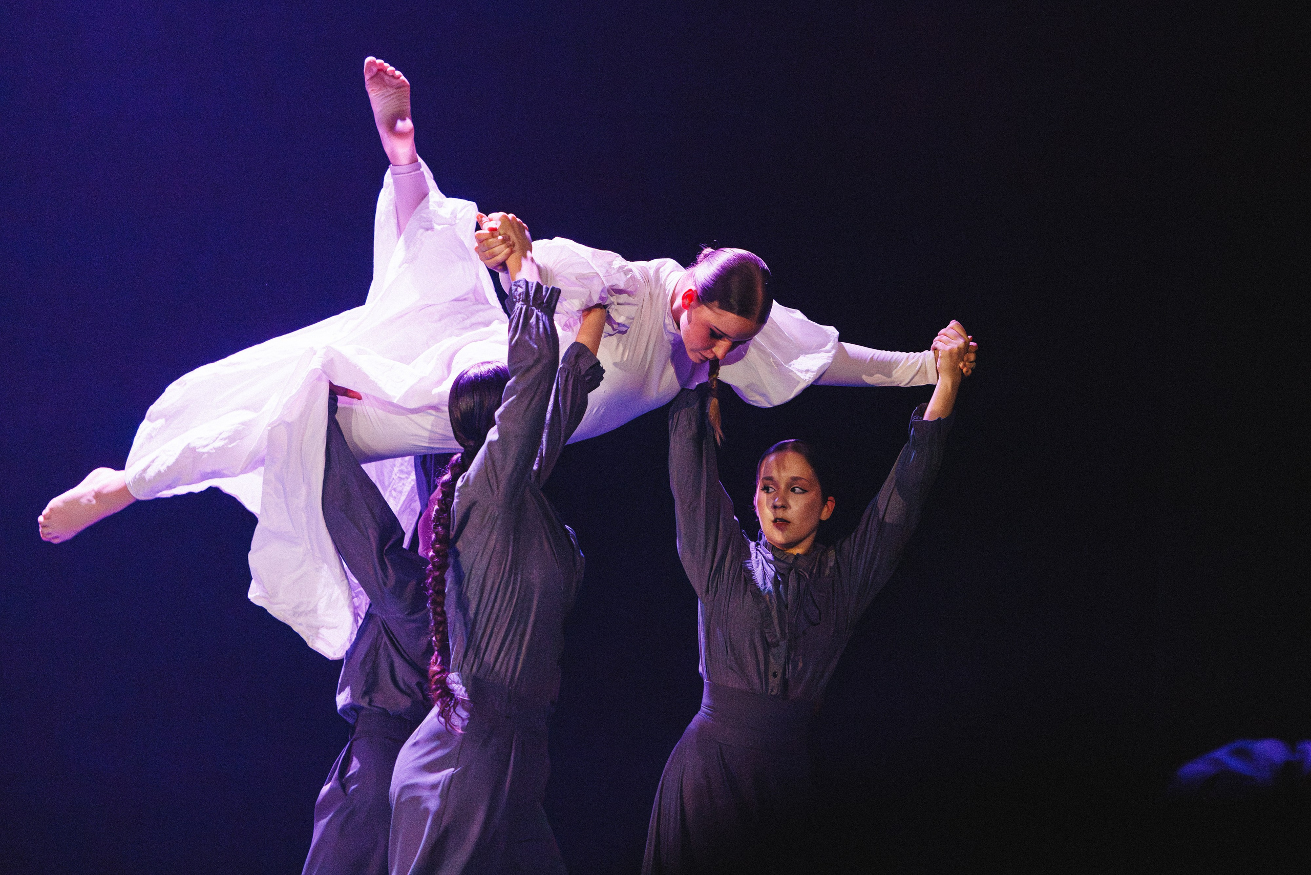 STAGE SHOWS. ProVizArt