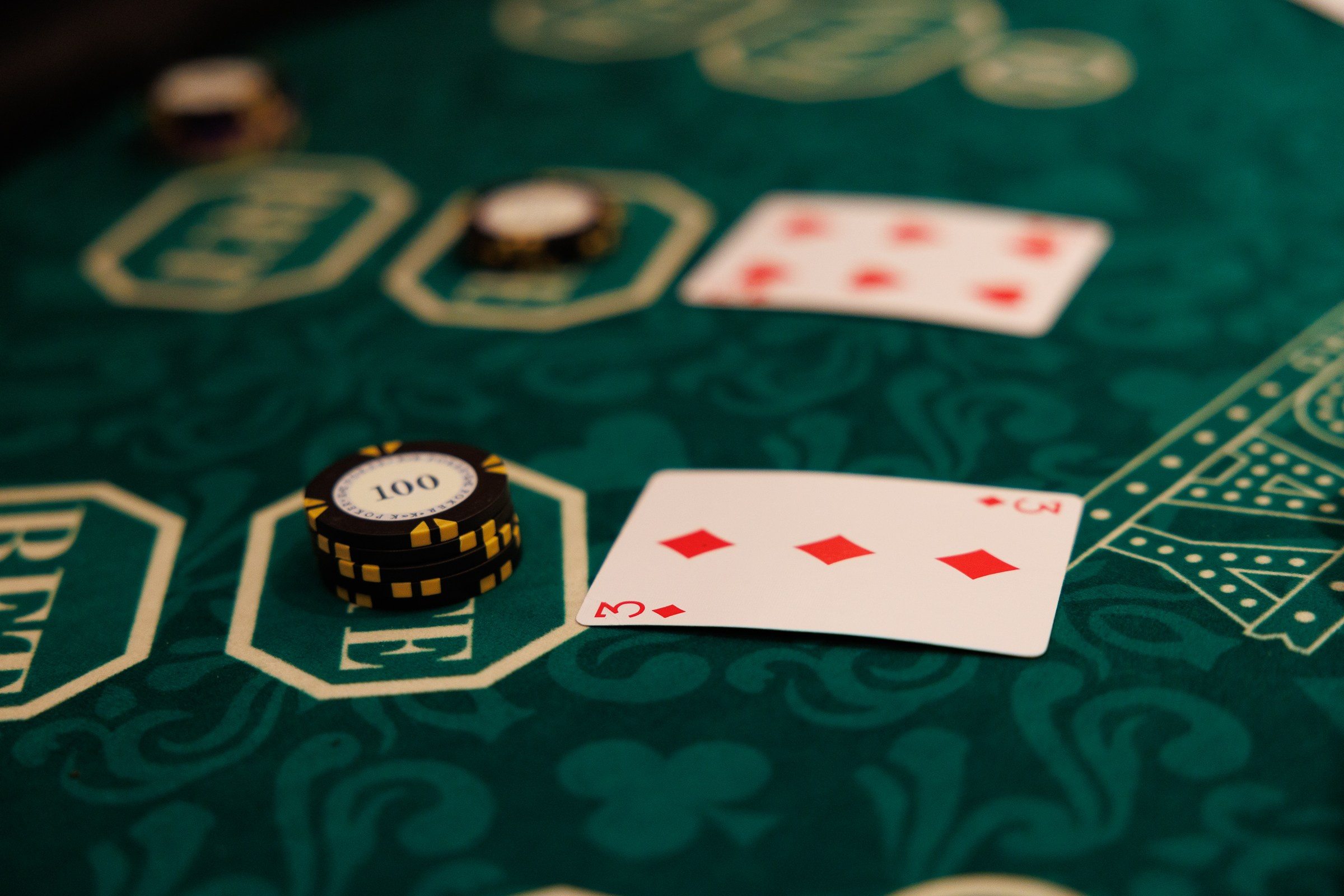 Денису 35 лет. Репортажный и свадебный фотограф Катерина Потапова