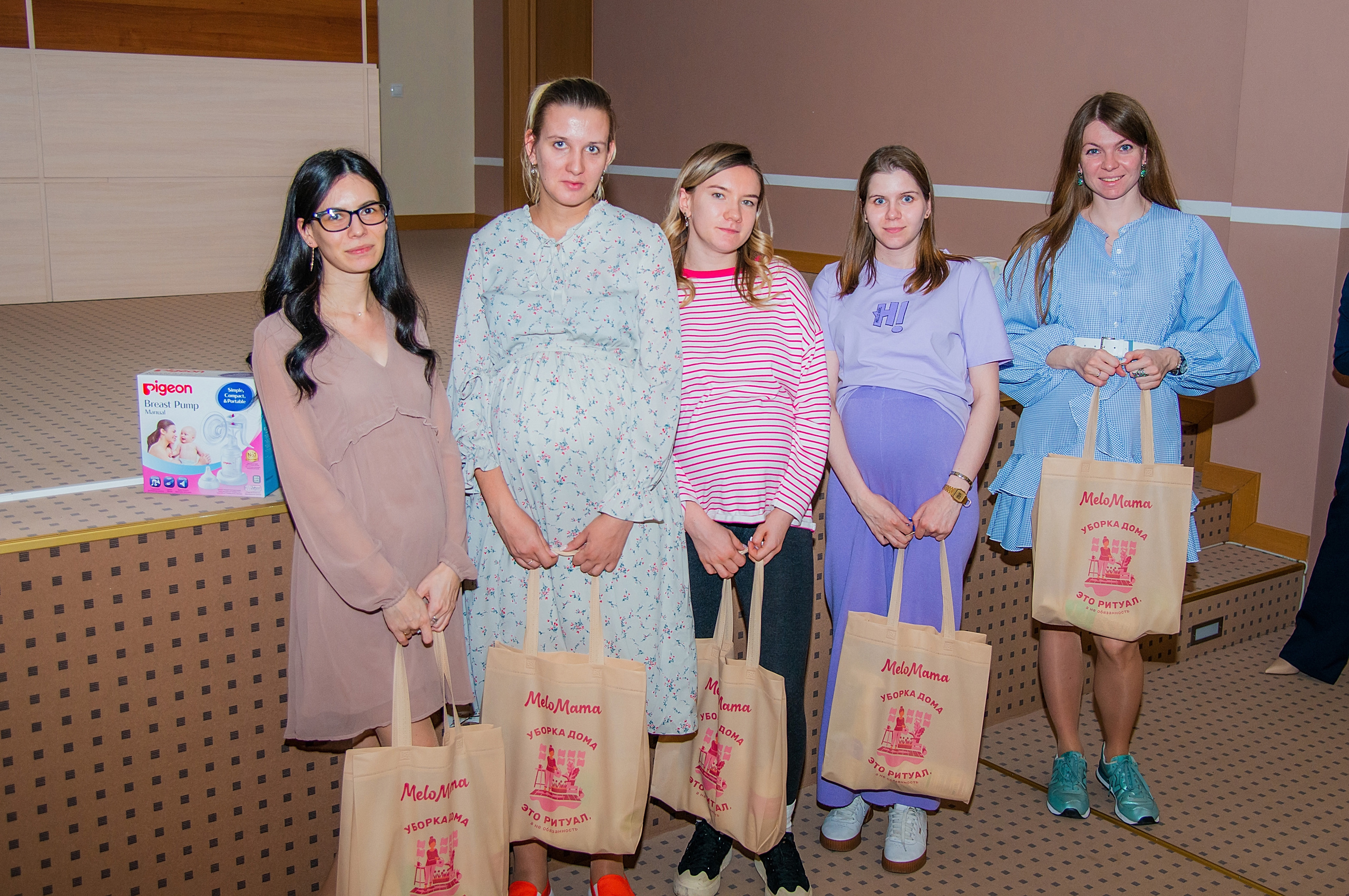 Беременные встречи в перинатальном центре Краснодар 2023. Фотограф новорожденных Краснодар Малышенко Надежда