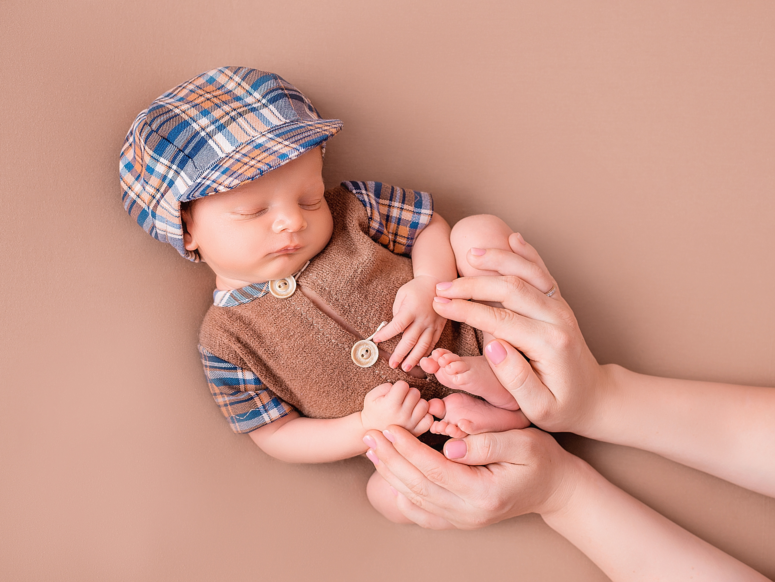 Артём 9 дней. Фотограф новорожденных Краснодар Малышенко Надежда