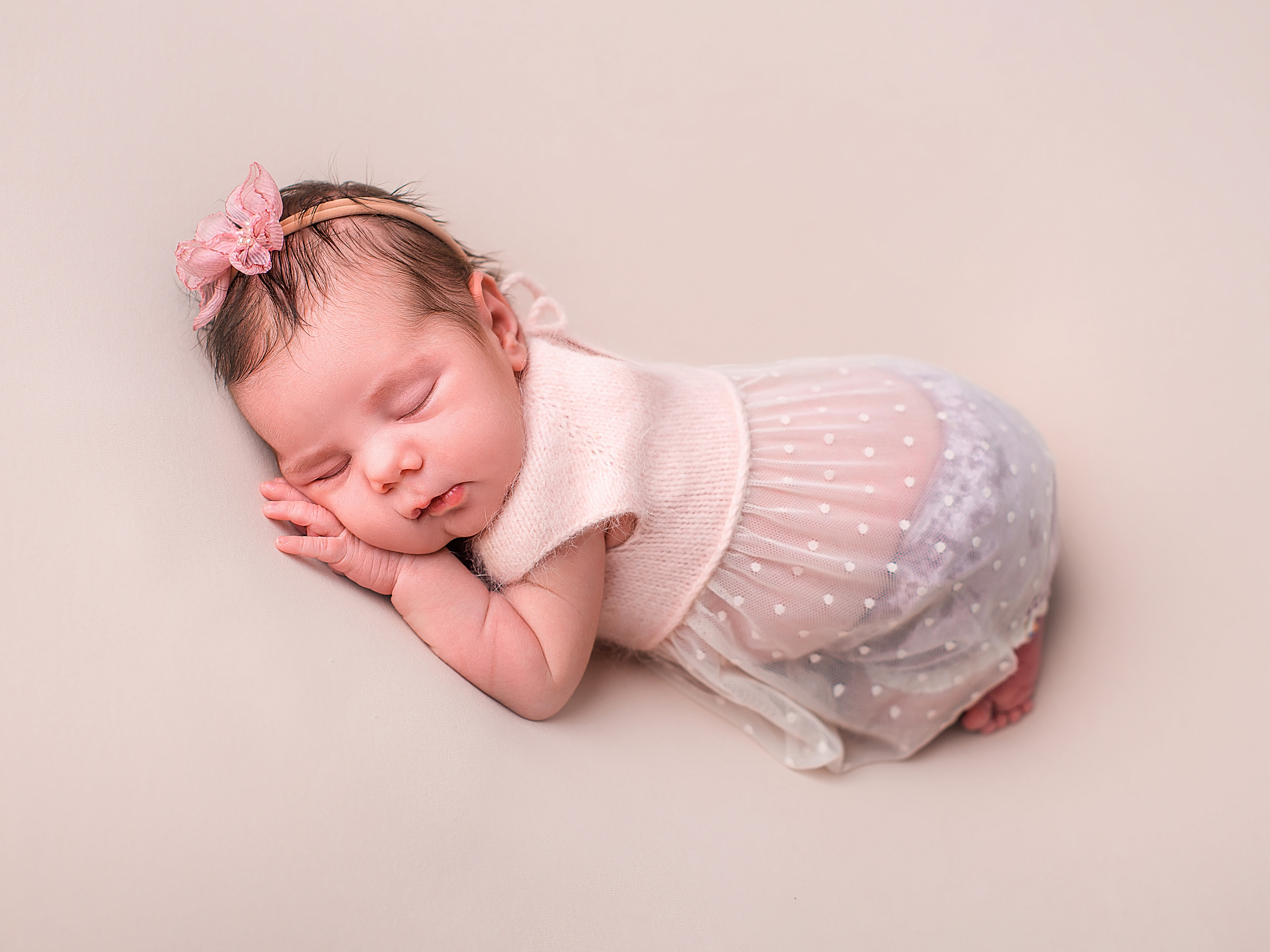 Мирослава 16 дней. Фотограф новорожденных Краснодар Малышенко Надежда