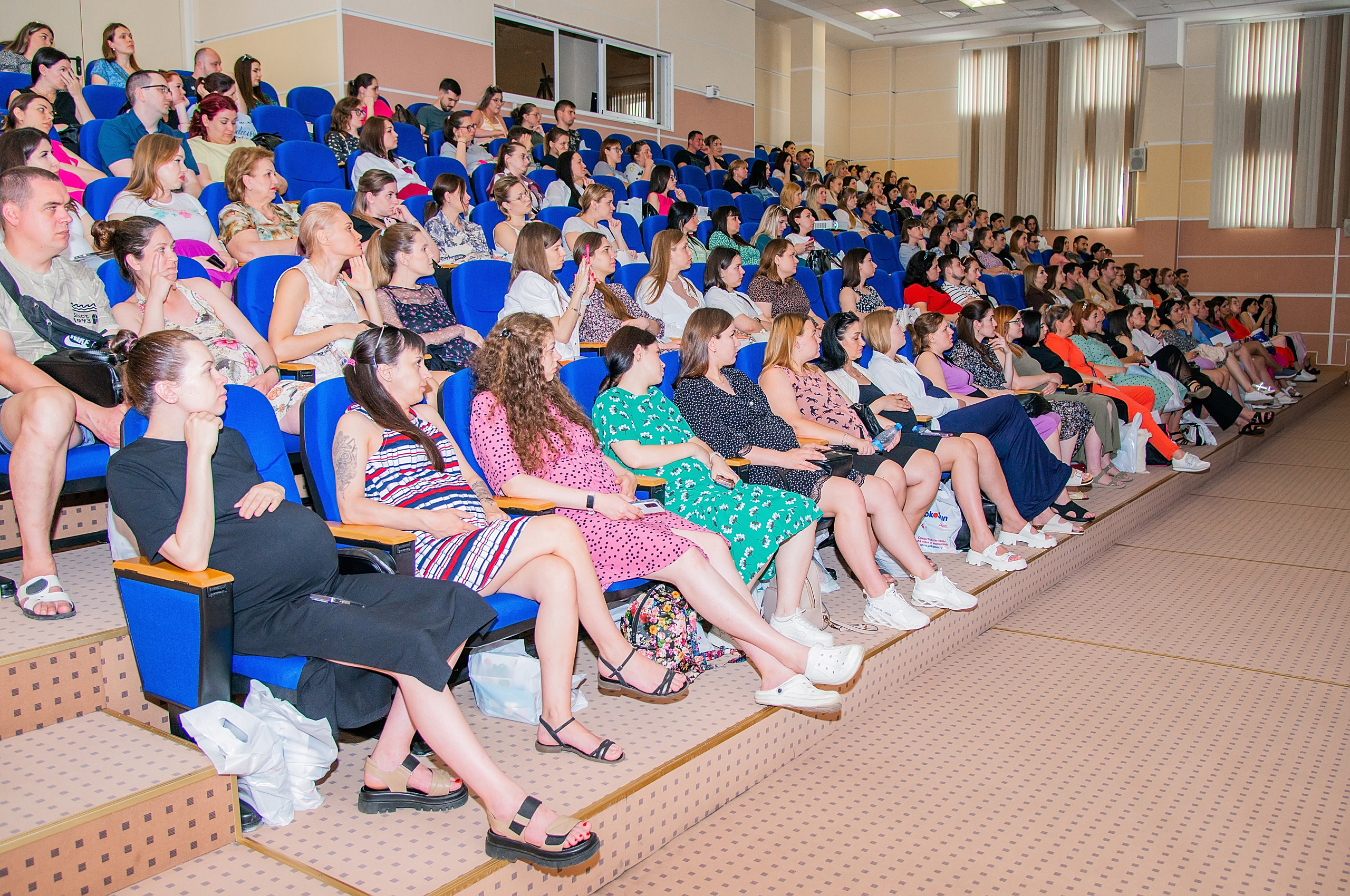 Перинатальный центр Краснодар. Фотограф новорожденных Краснодар Малышенко Надежда