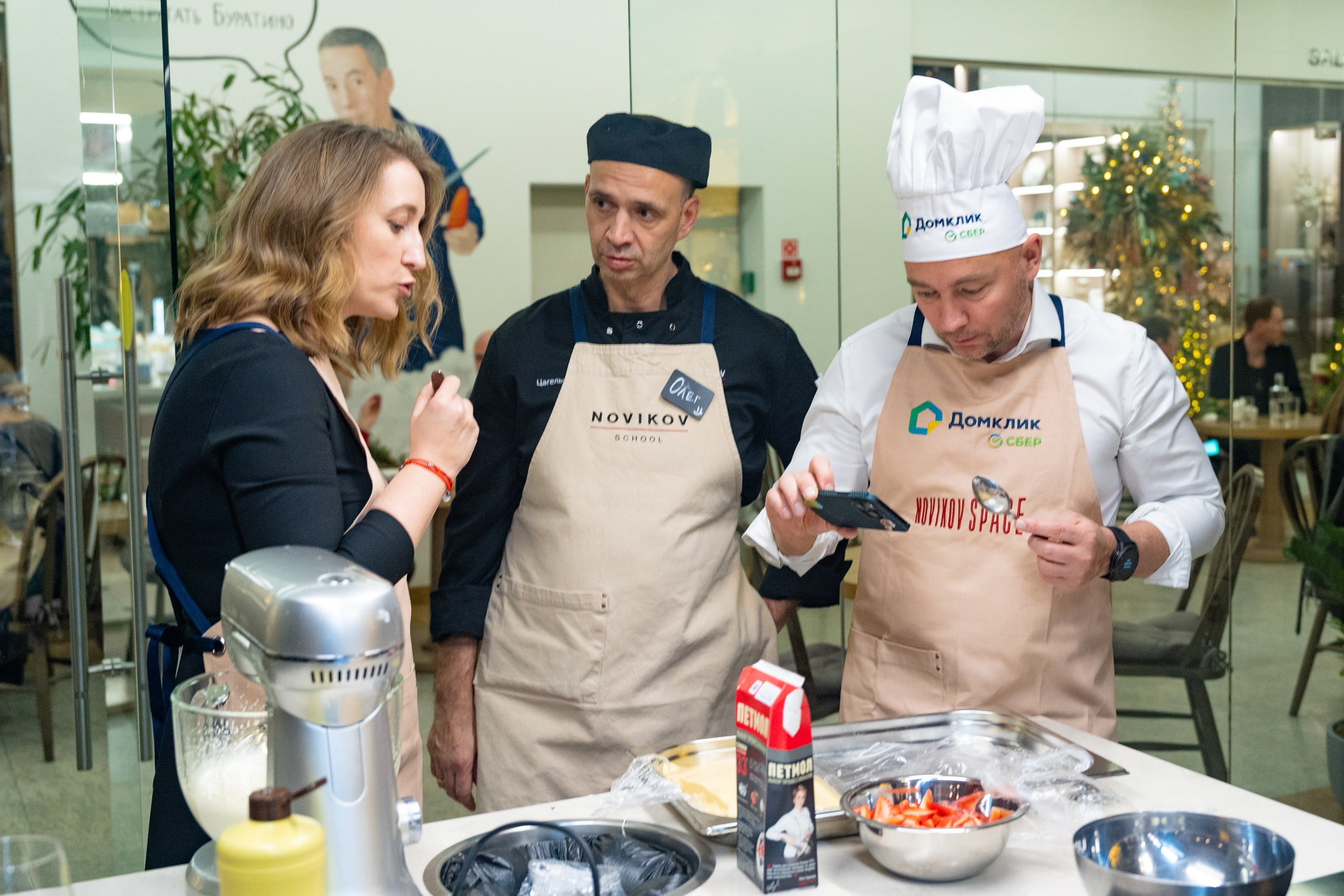 NOVIKOV SCHOOL — Умами зал. Фотограф Никита Комаров