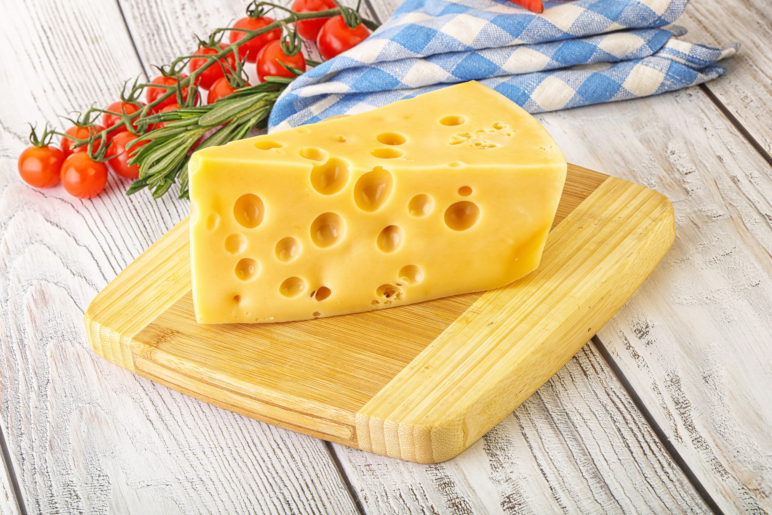 Съемка сыра и молочной продукции для производителей. Фуд-фотограф Андрей Старостин — съемка еды в Москве. 9000 руб. в час