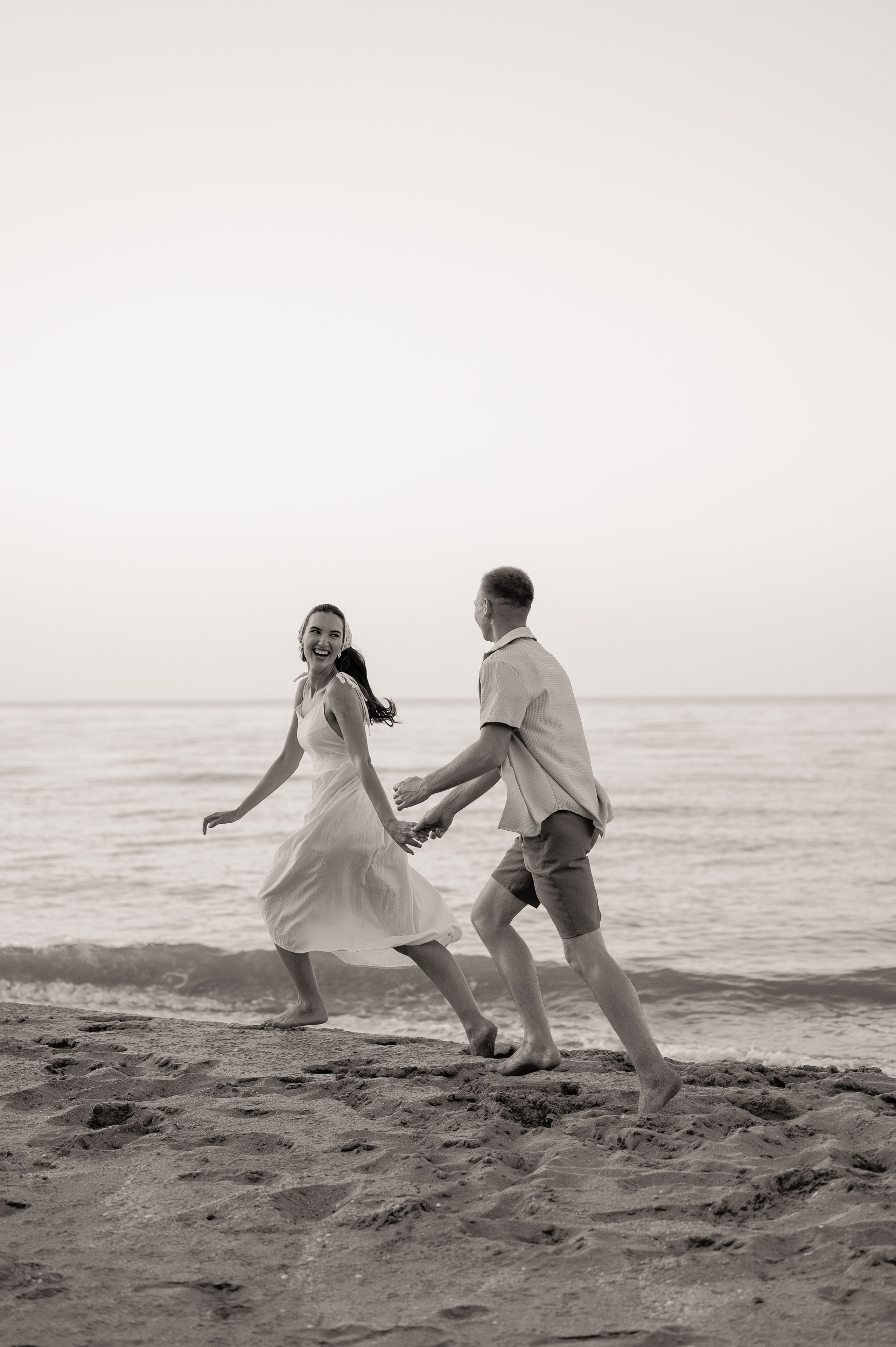 Предсвадебная съёмка на море🌊. Свадебный и семейный фотограф в Краснодаре Алина Мельник