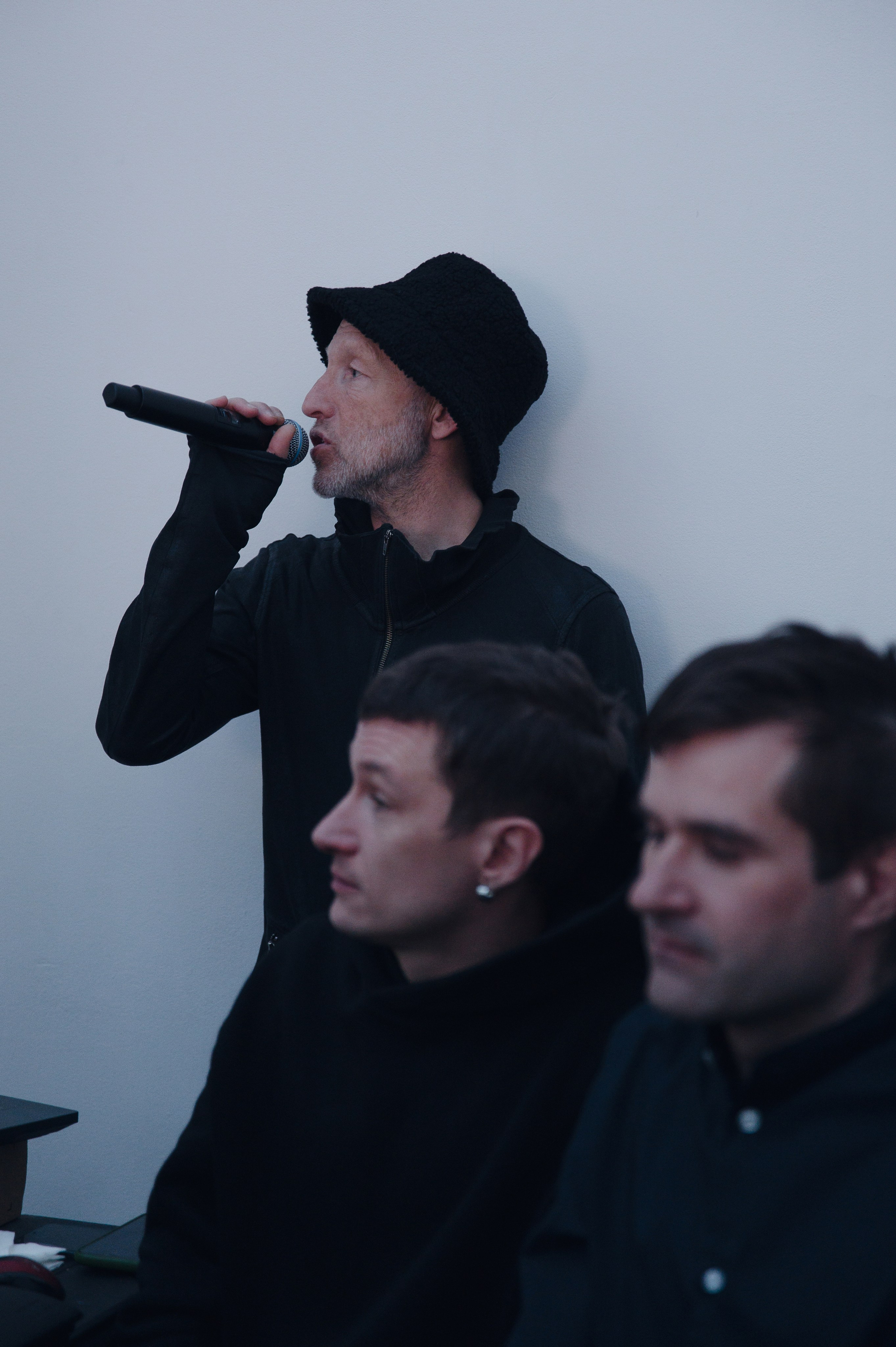 Бекстейдж показа «Новые Имена» собака.ru|ДЛТ. Портретный и репортажный фотограф в Санкт-Петербурге