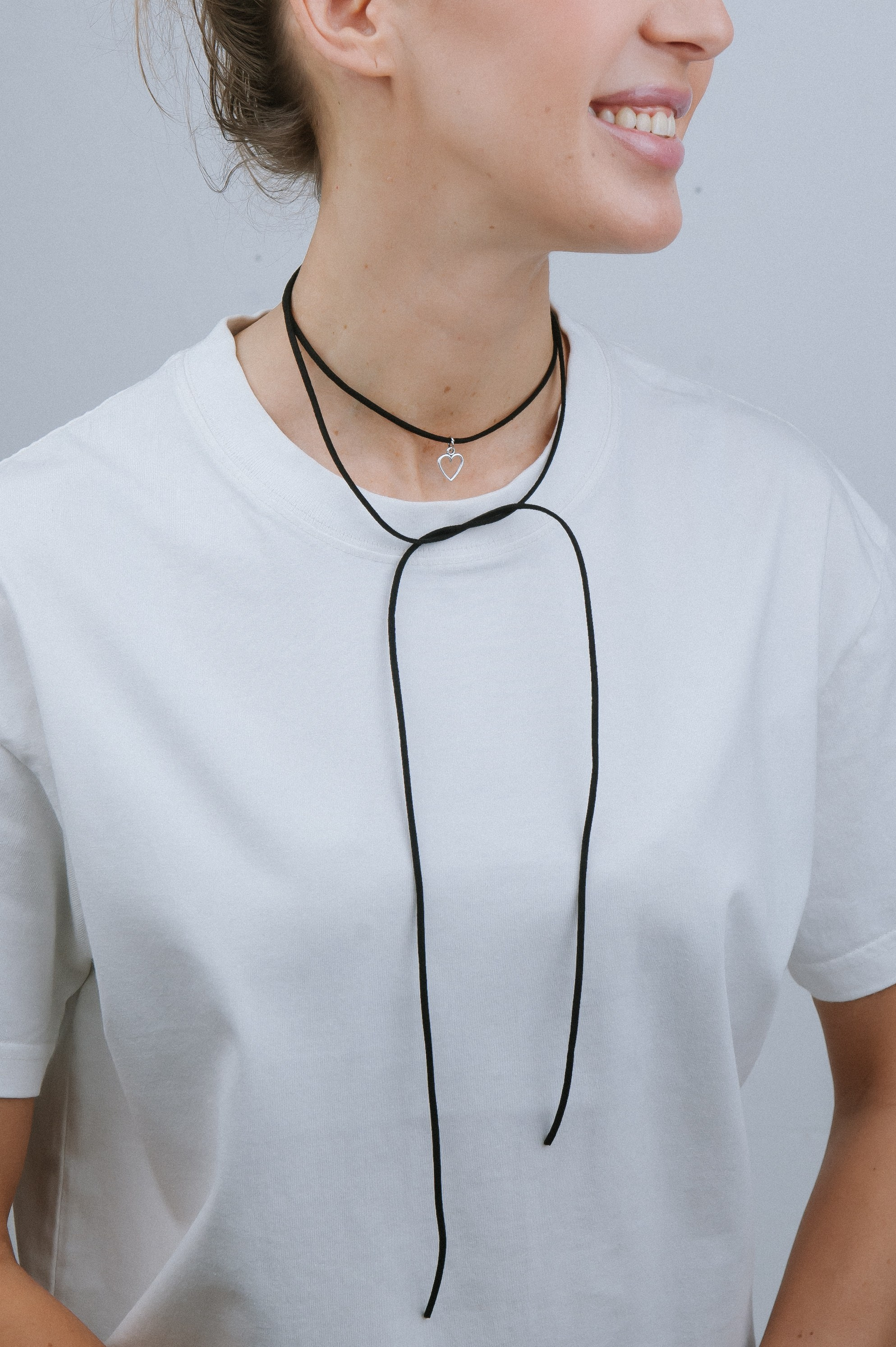 Бижутерия на модели. Ozon/wb