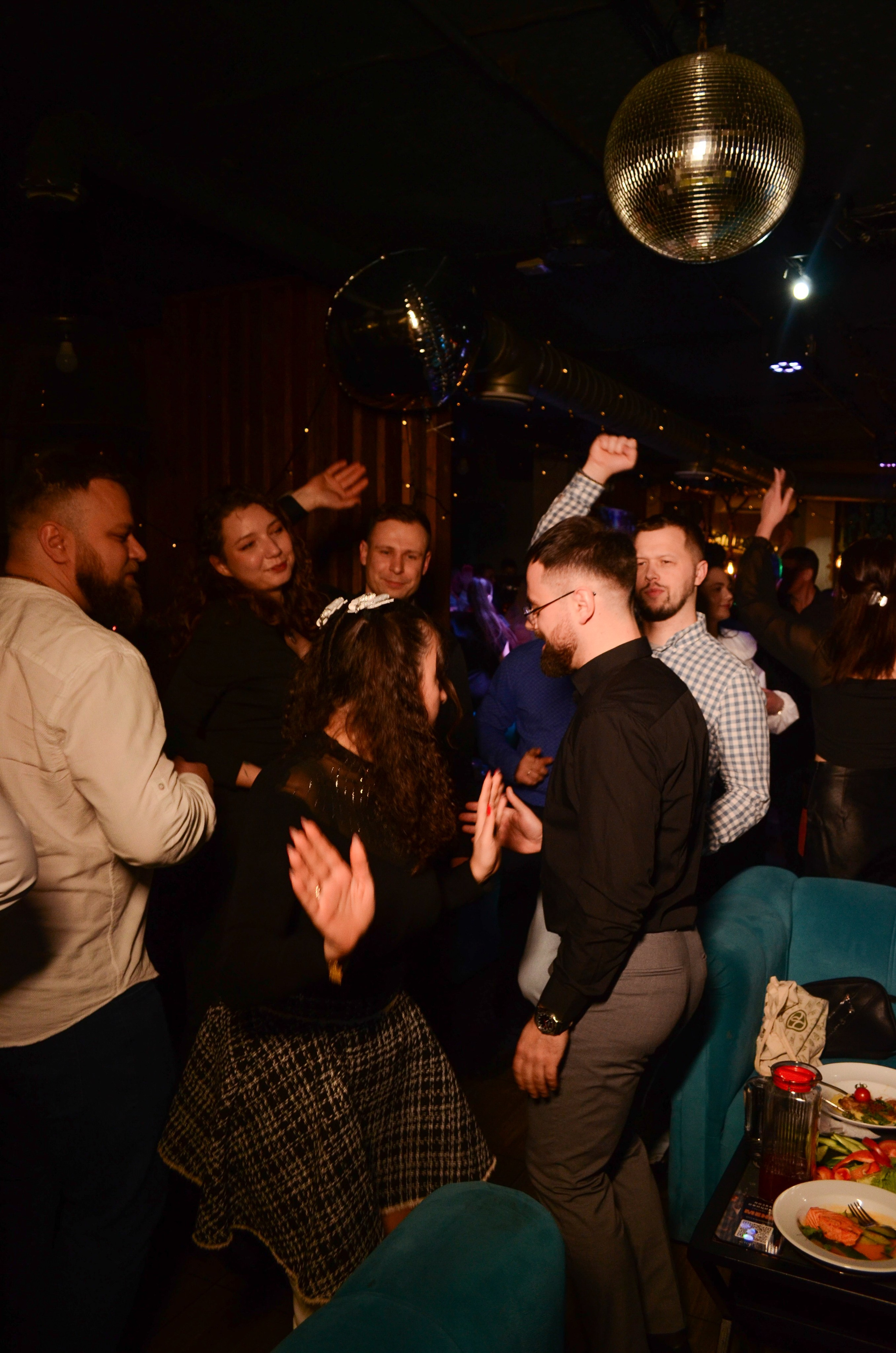 24.12.25 New Year Party. Мята Спортивная — Кальянная, караоке, бар в Минске