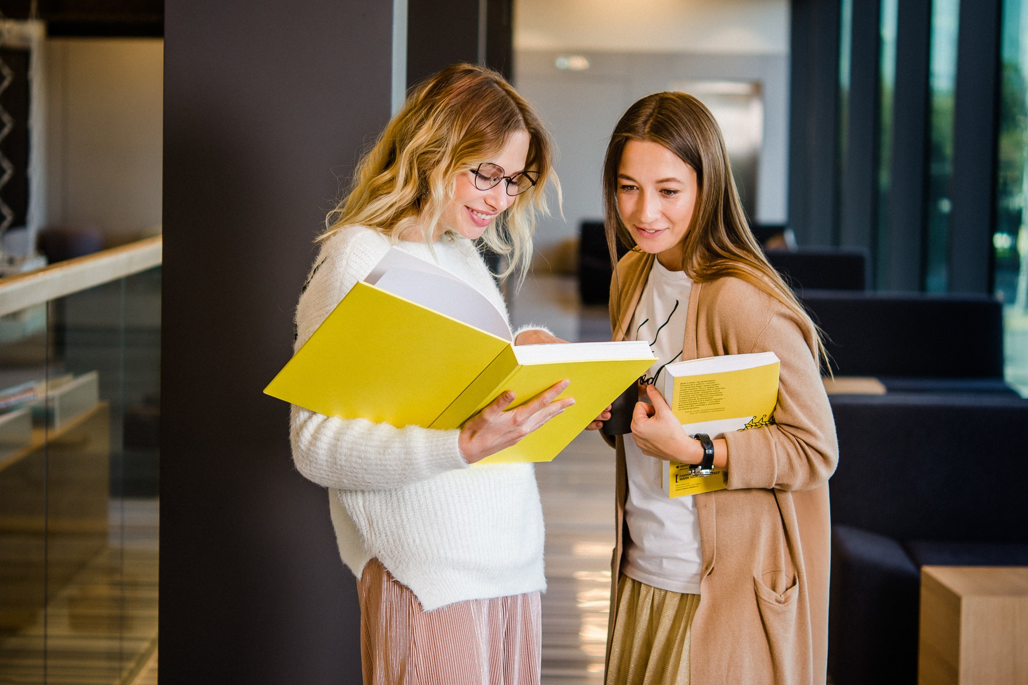 Hyundai Motor Studio (Съемка контента для пространства). Репортажный и свадебный фотограф в Москве