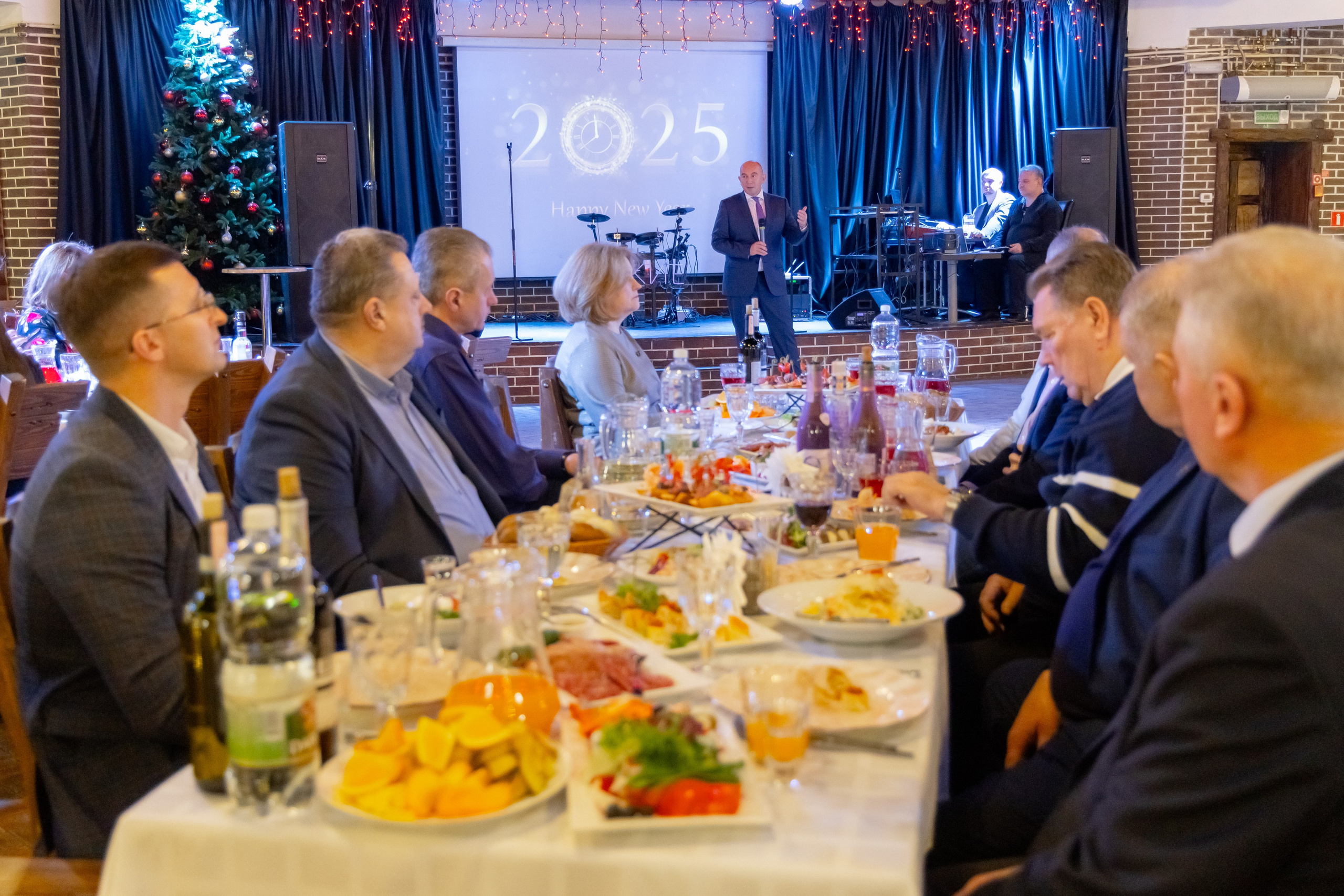 Корпоративная новогодняя съемка для логистической компании ИТА. Свадебный фотограф в Минске/Беларуси Сергей Спиридонов