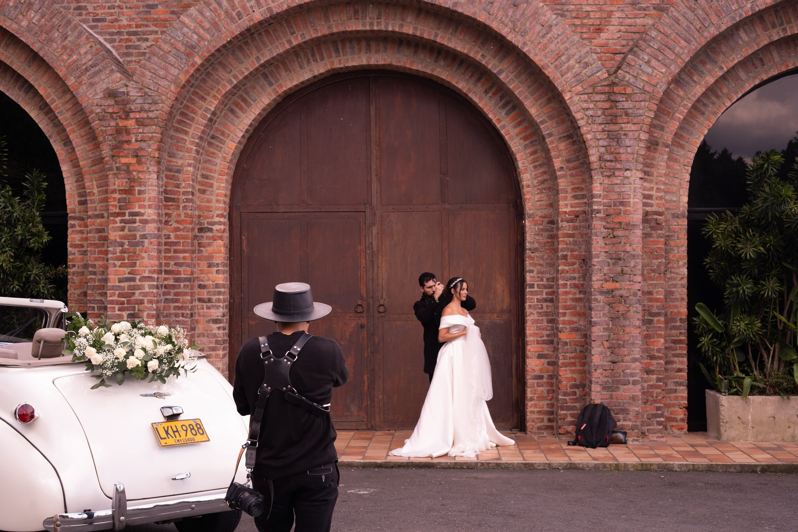 Natalia & Germano. Wedding Photographer in Barcelona and Medellin