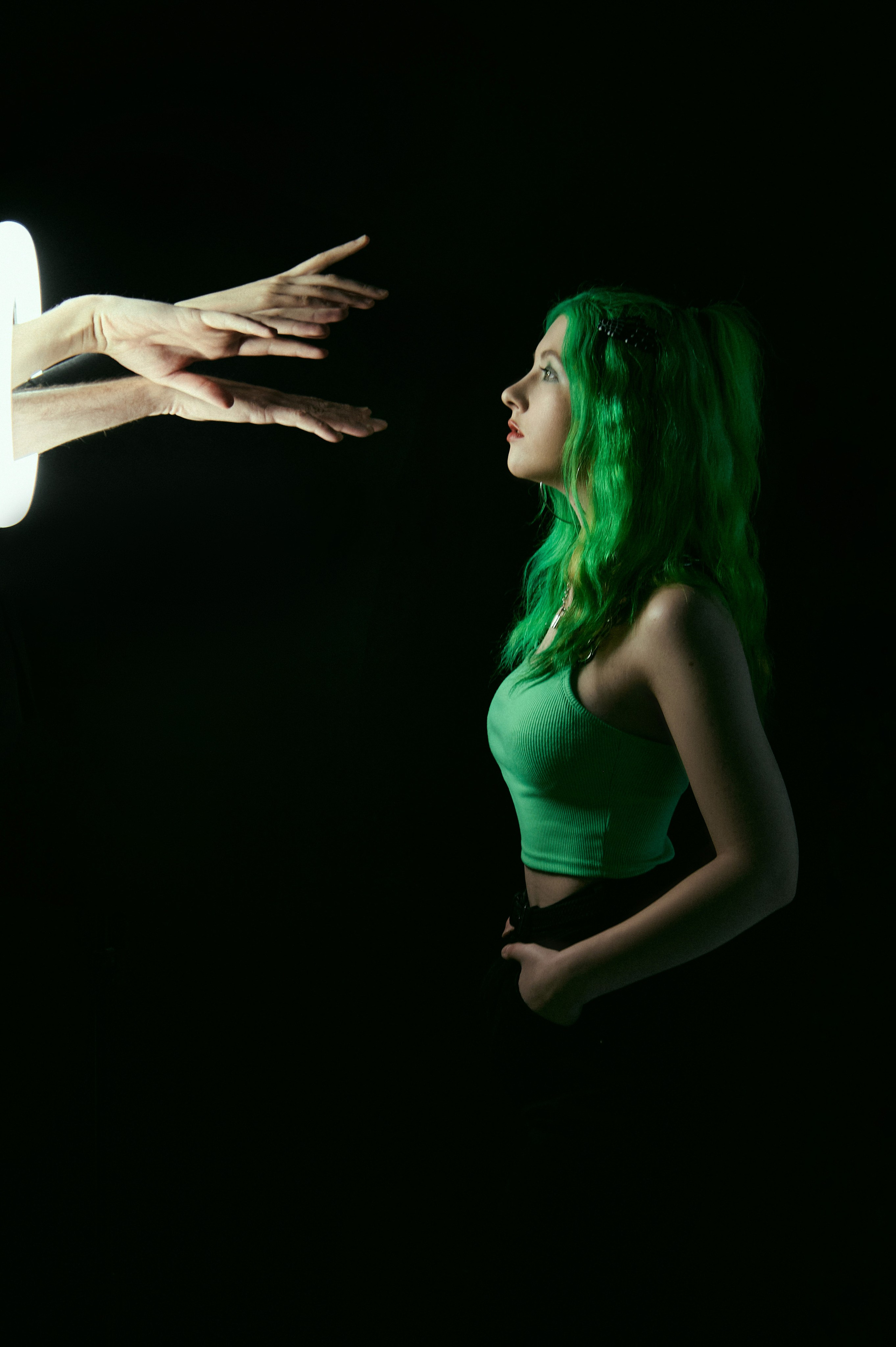 Оффлайн курс в студии RoRo по творческой съёмке. Фотограф Яковлев Роман — Красноярск