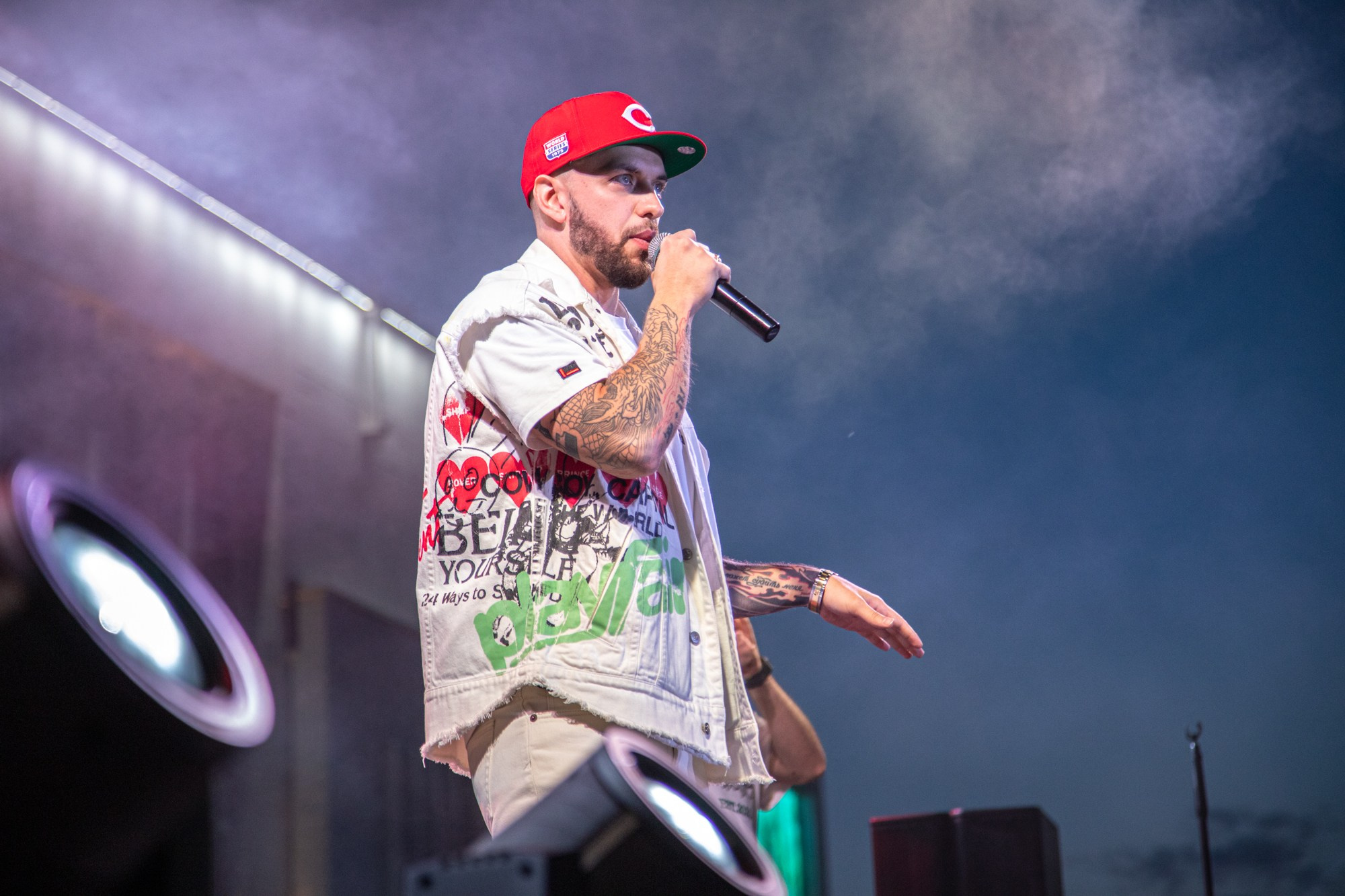 ST. Репортажный, промышленный и маркетплейс-фотограф Дмитрий Чернат