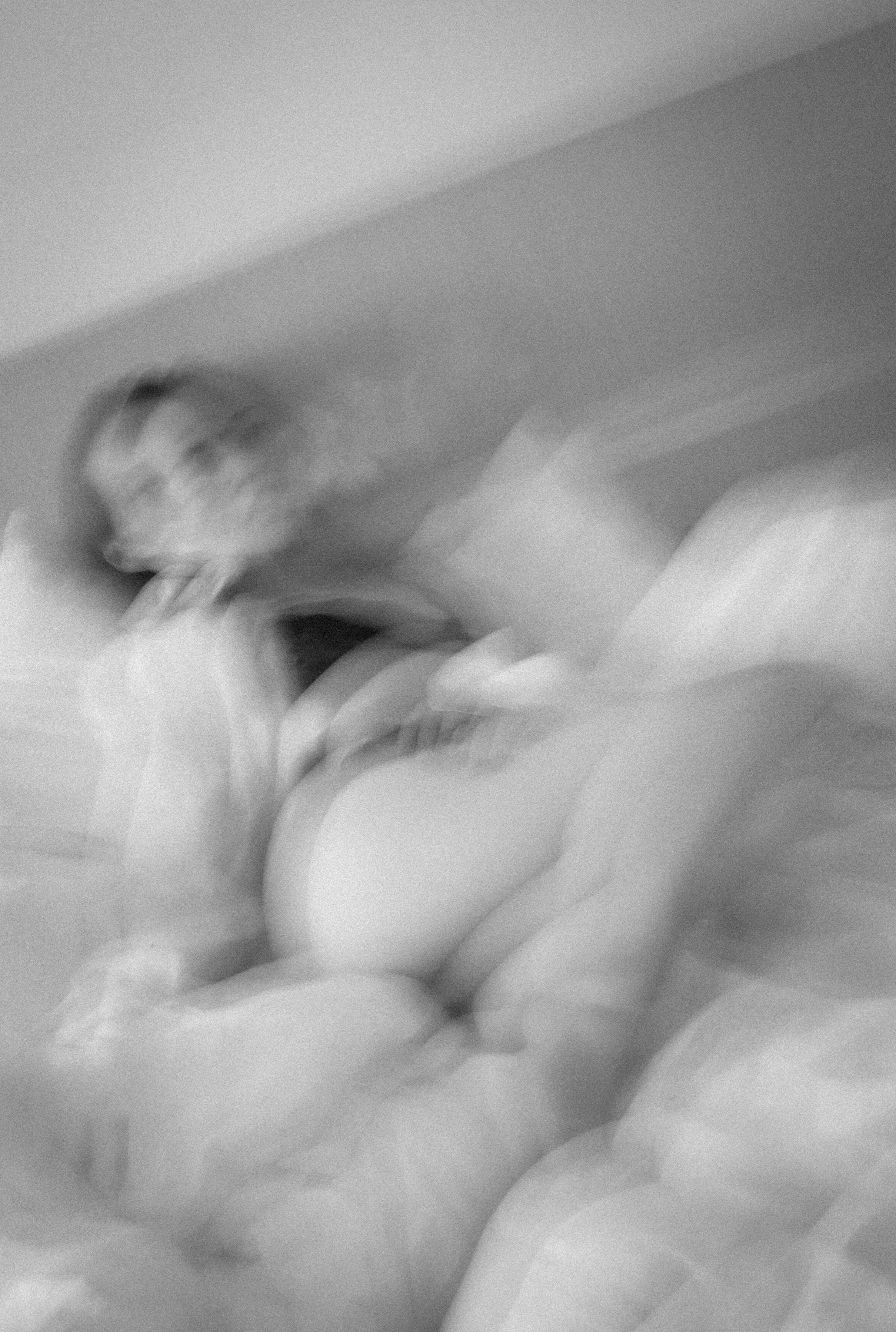 Женское тело. Фотограф в Серпухове и Тарусе Ксения Царёва