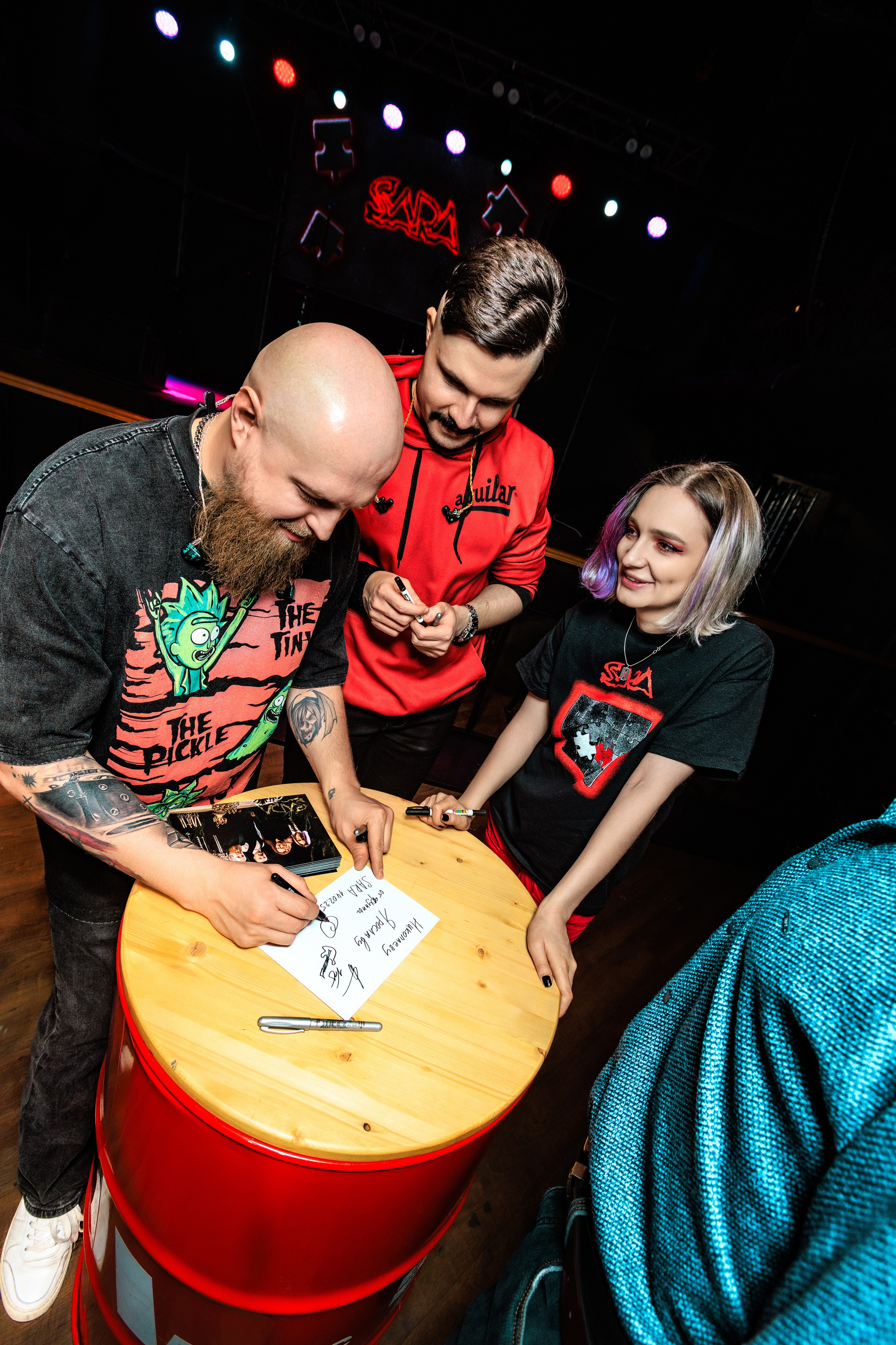 SARA. Репортажный фотограф Екатеринбург | Яркий, качественный репортаж | Концерты, клубы, репортаж, праздники, корпоративы