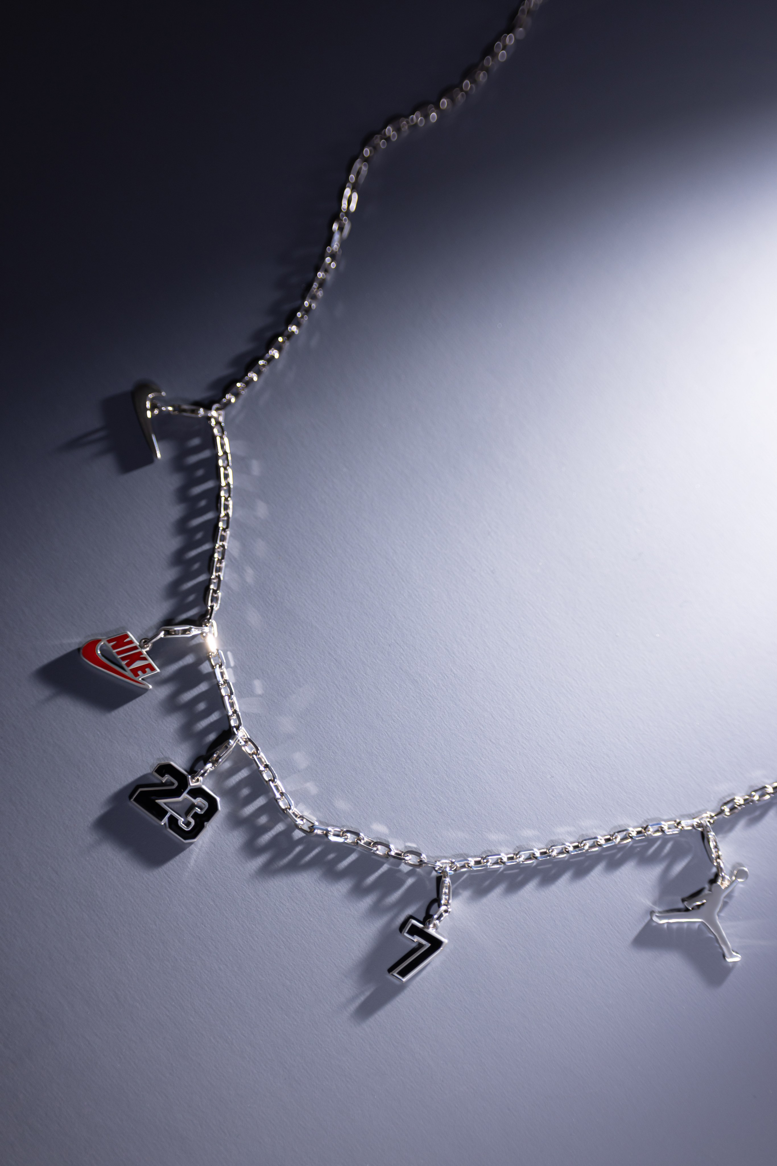 Mozi J х Media Basket. Photographer. Producer. Retoucher