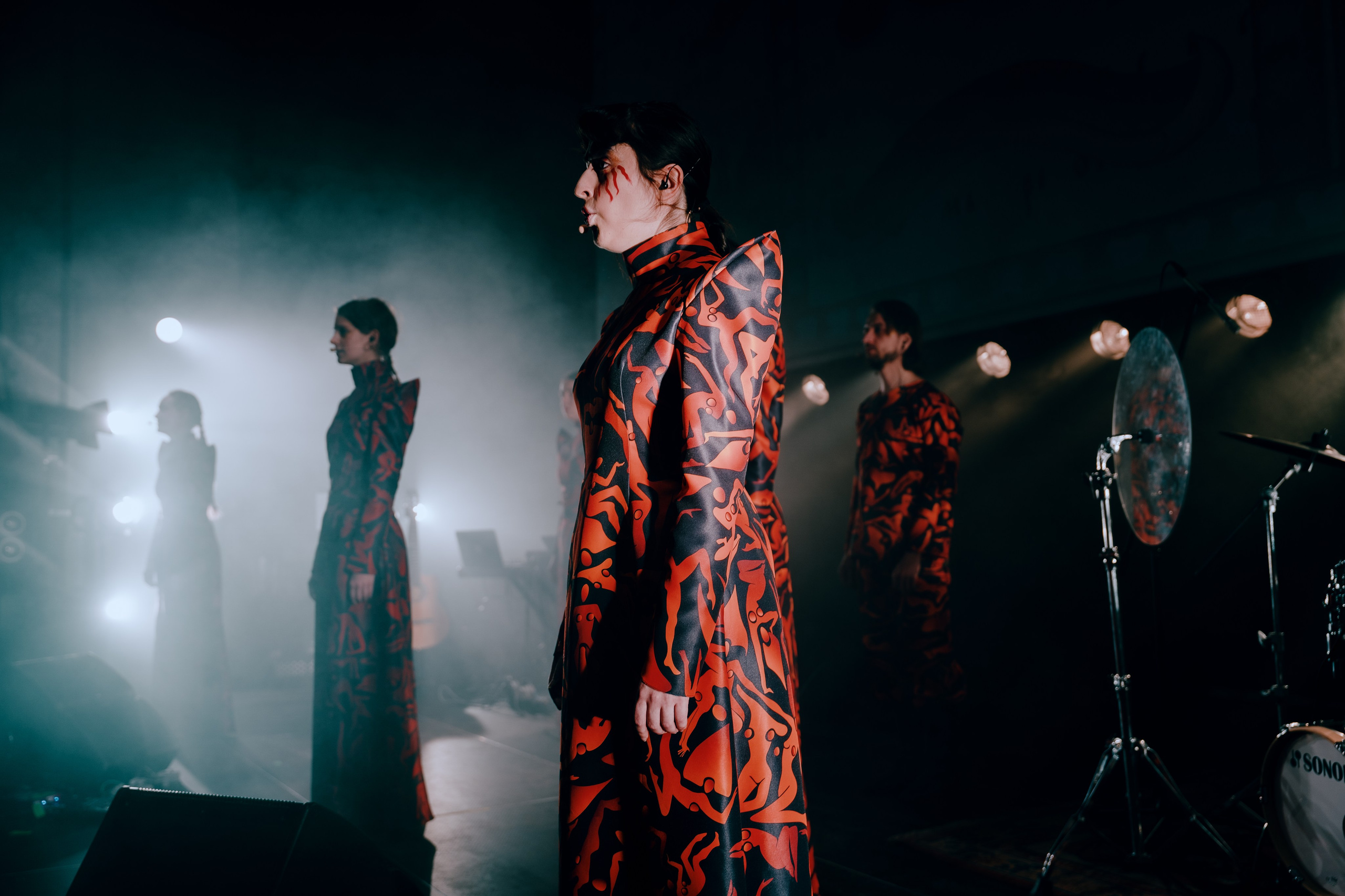 СЛОВО. Ансамбль «КОМОНЬ». @tomrus: Рустам Шагиморданов — фотограф