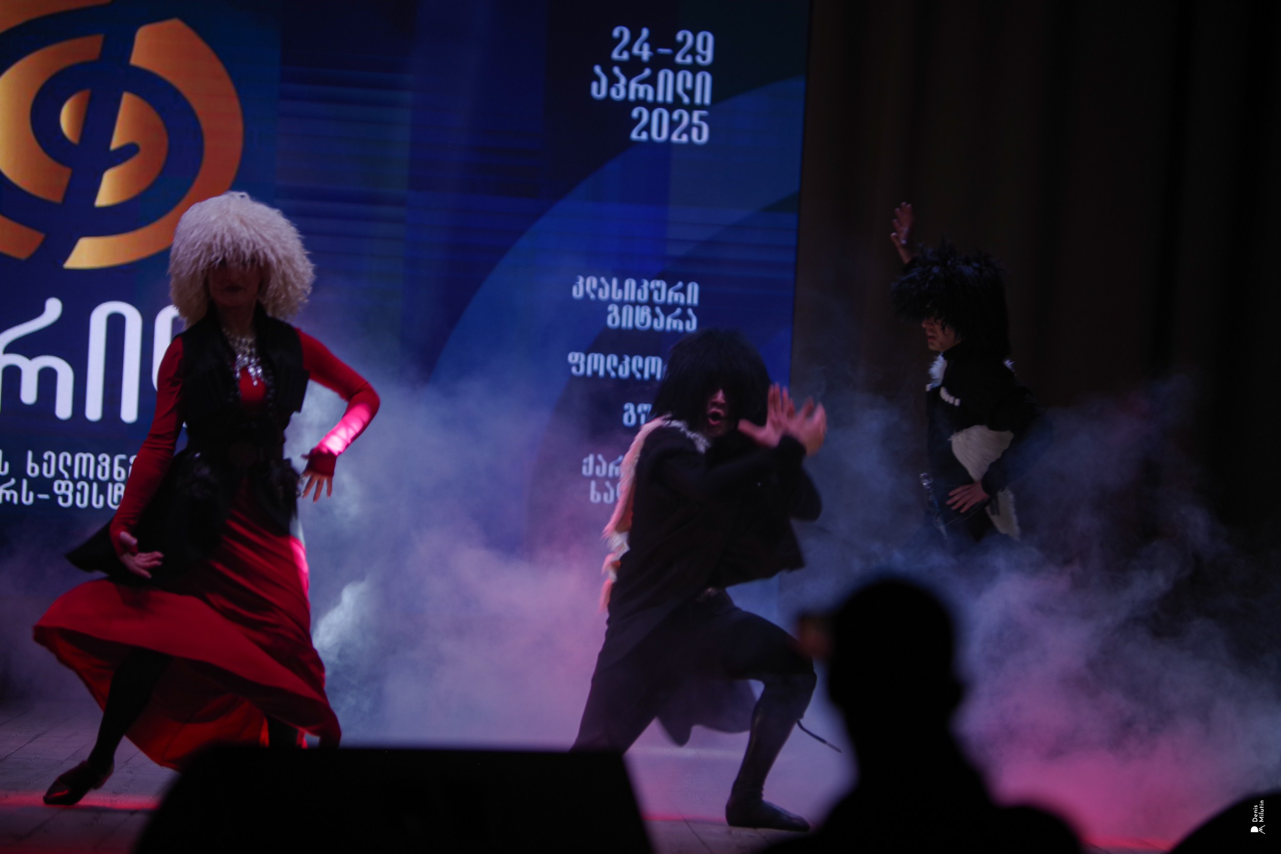 Танцы в Хоби. Портретный фотограф Денис Милютин