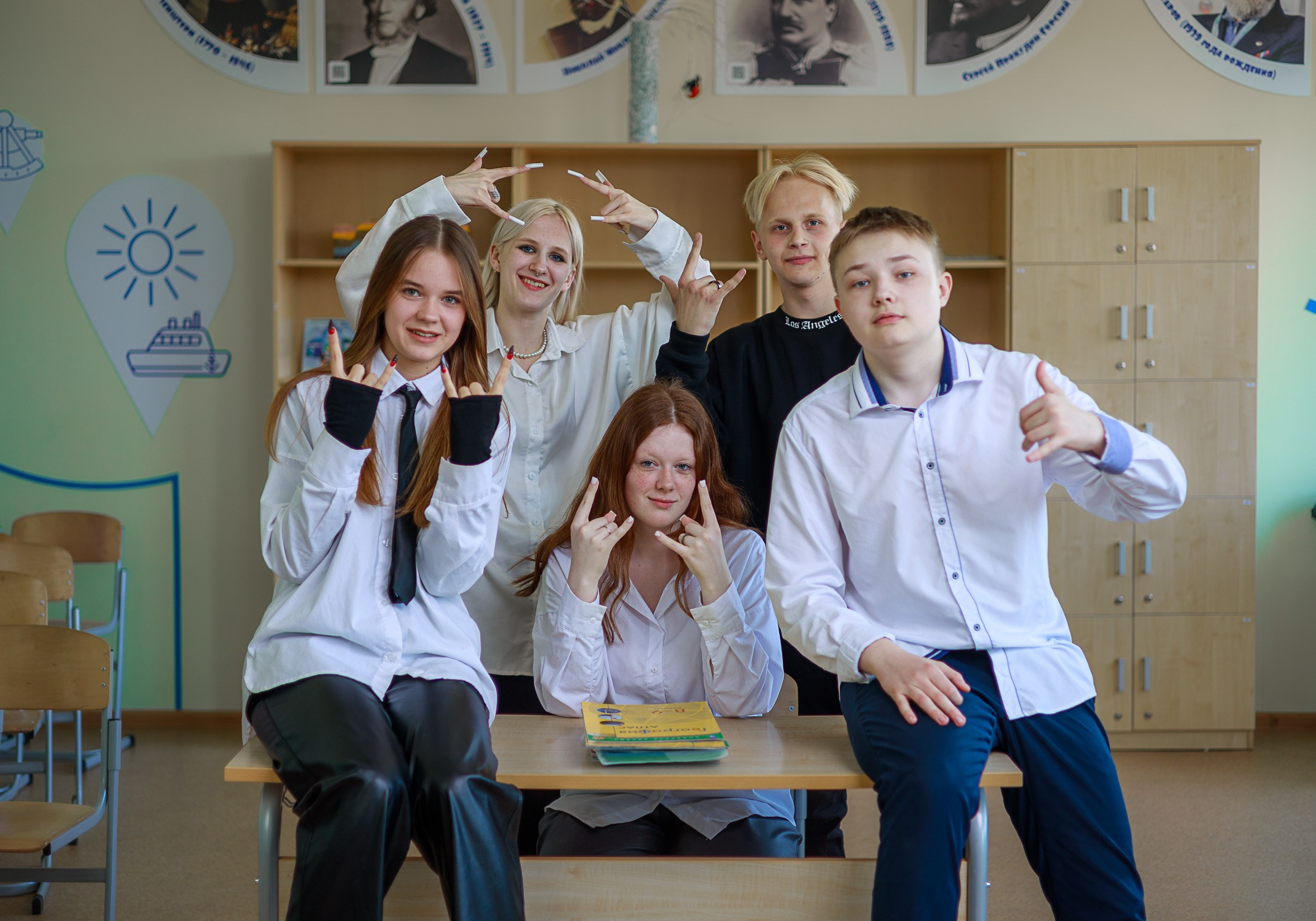 Стоимость выпускных альбомов. Выпускные фотоальбомы в Нижнем Новгороде — OSTFOTO студия