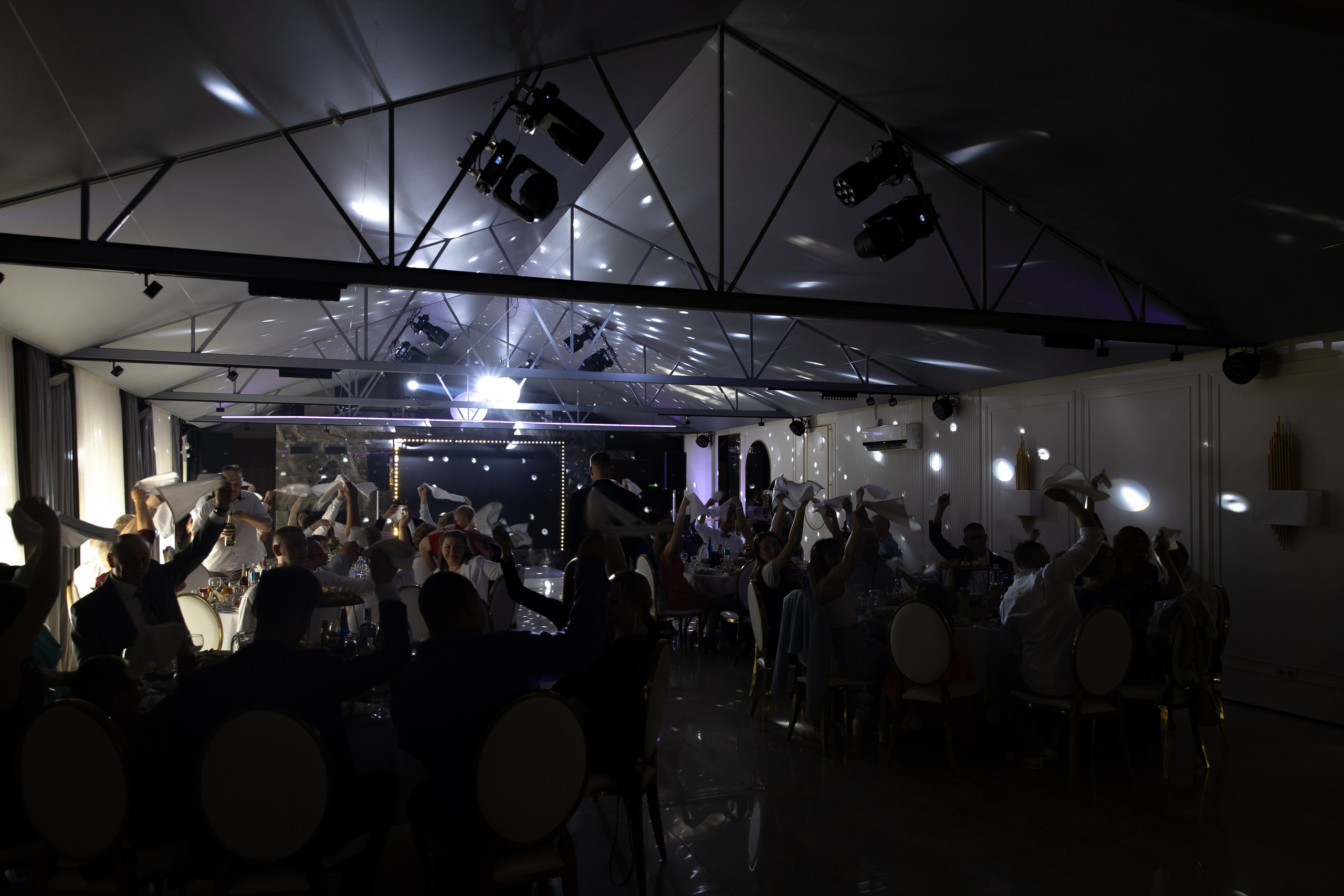 Свадебный день Леши и Яны. Свадебный фотограф Анна Бабахина