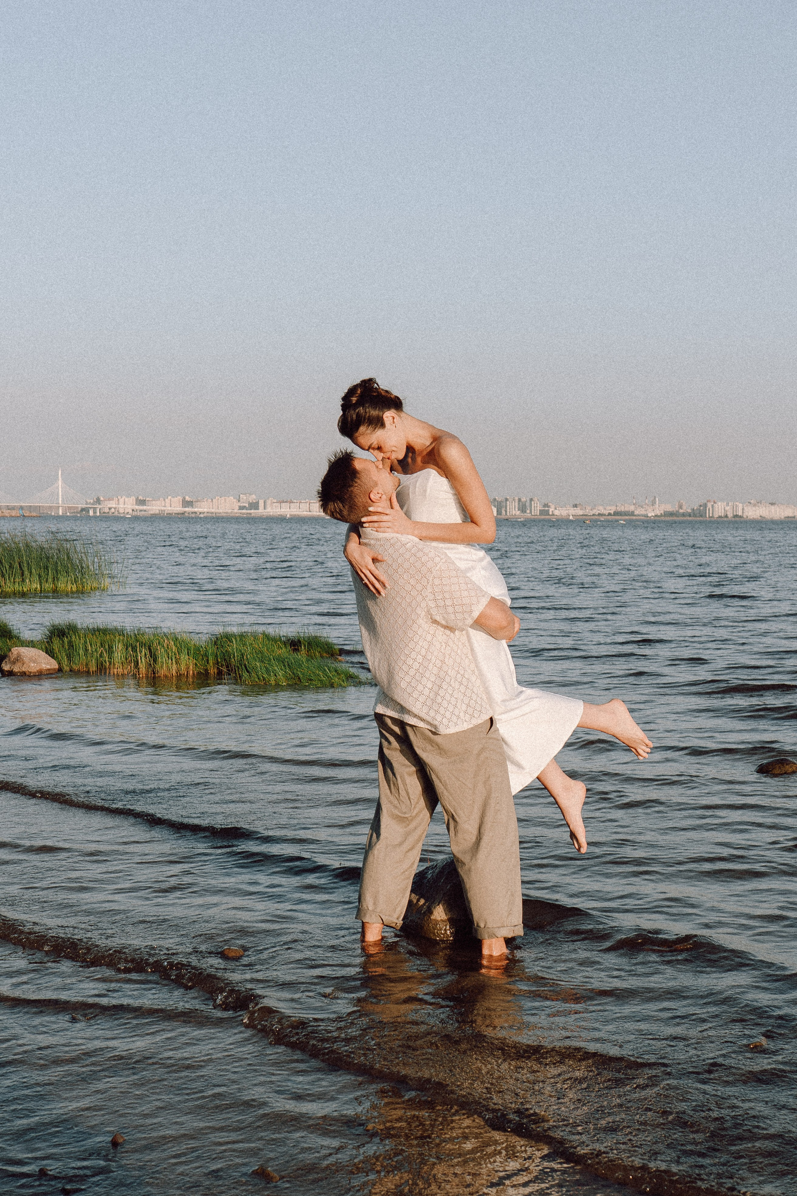 СВАДЕБНАЯ ФОТОСЕССИЯ ВЫЕЗДНОЙ ЦЕРЕМОНИИ (ФИНСКИЙ ЗАЛИВ). Профессиональный фотограф, Санкт-Петербург — Виктория Богомолова