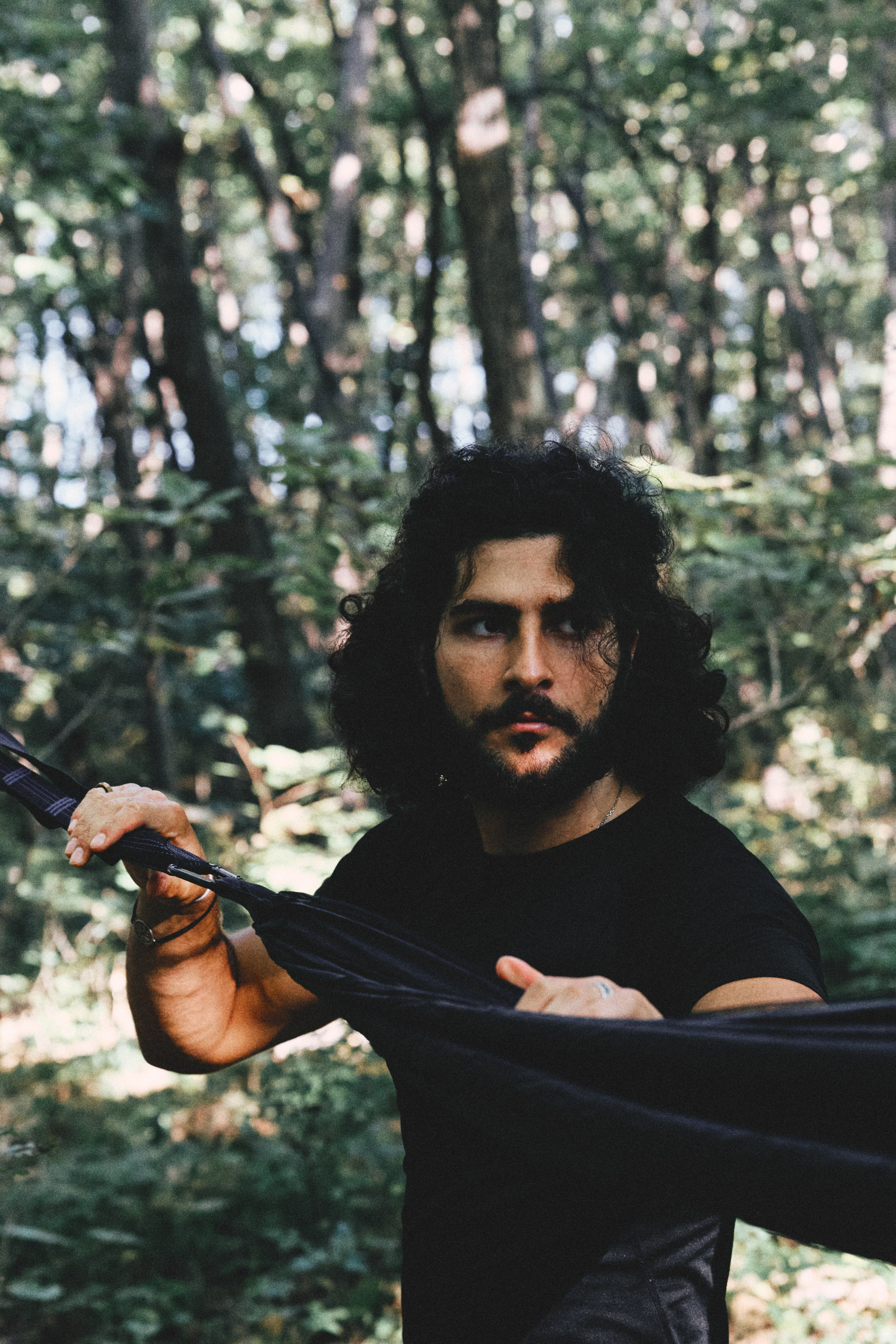 Репортаж трекинга тур группы 2. Фэшн-фотография и портреты в Владивостоке. Превращаю съёмку в повествование — создаю образы с сюжетом, которые остаются в памяти