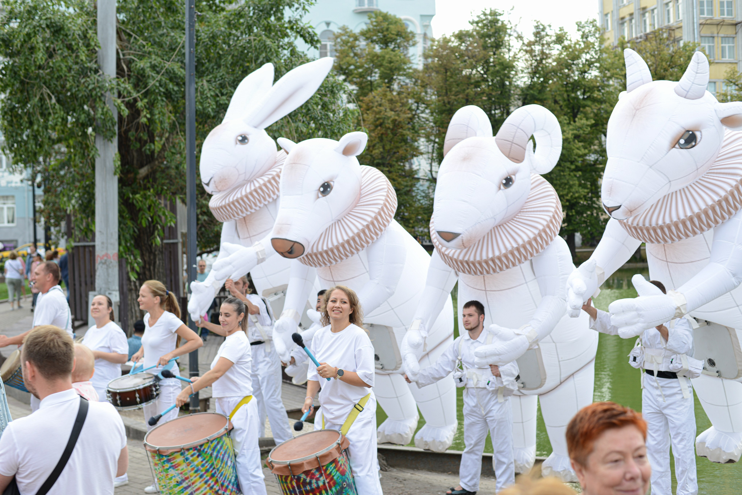 Барабанщики и зайчики. Rystemys Picture