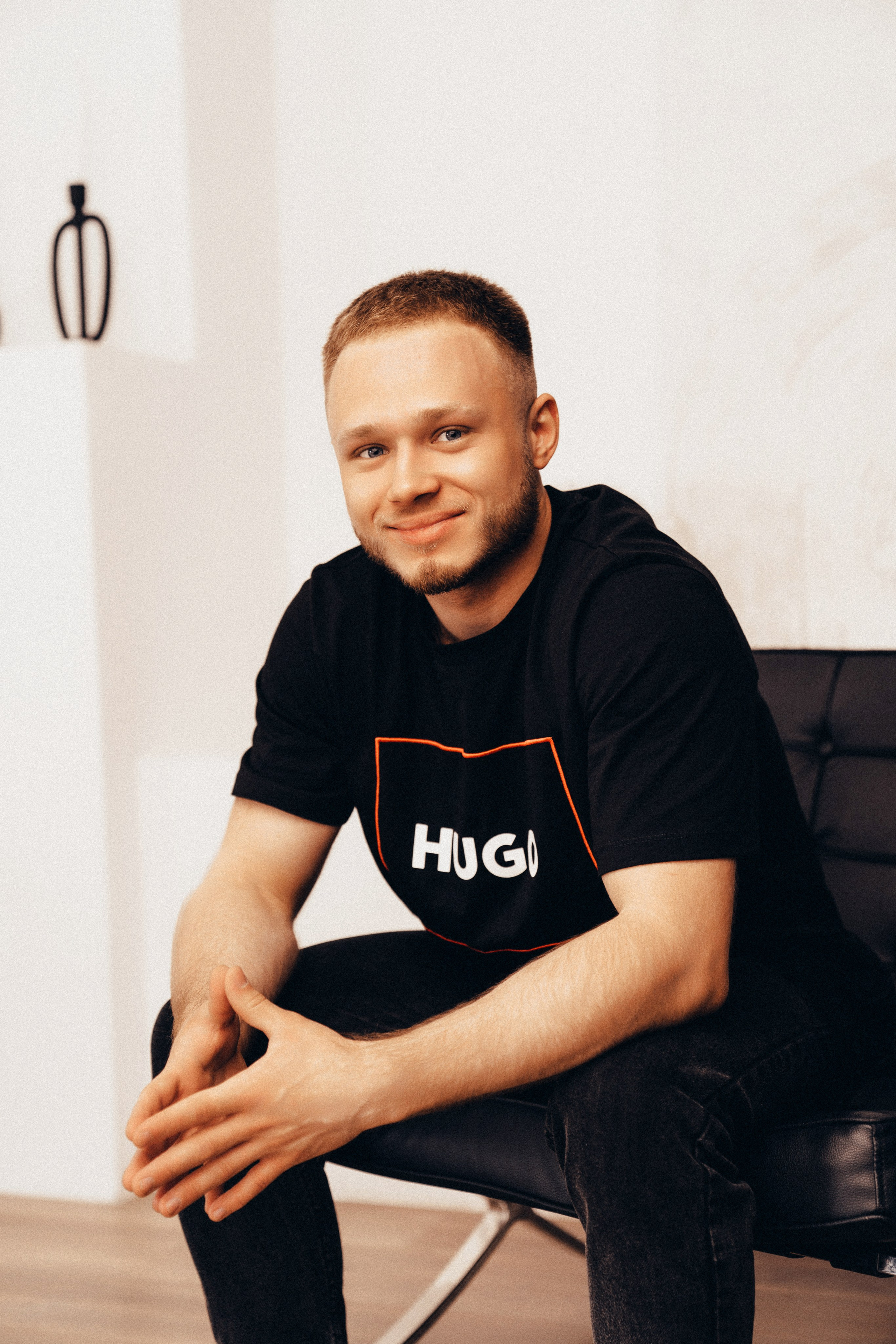 Даниил 08.05. Идеальные портреты для соцсетей — Фотограф Ленар