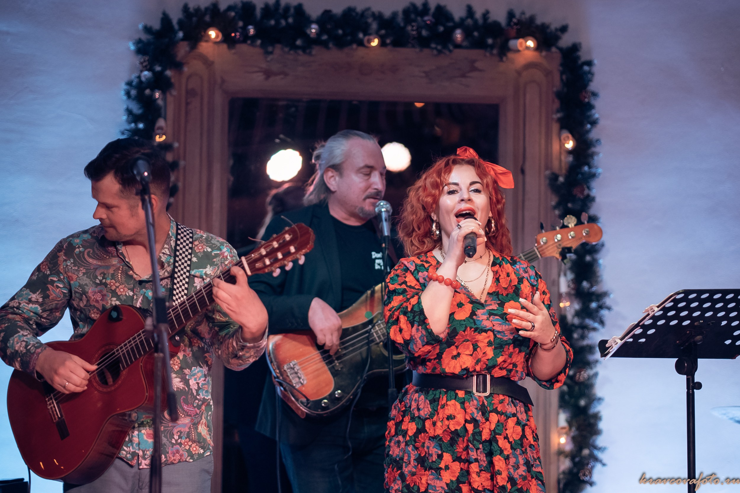 Концерт «Бразильская зима» в арт — кафе Снежинка. Церковный фотограф Севастополь