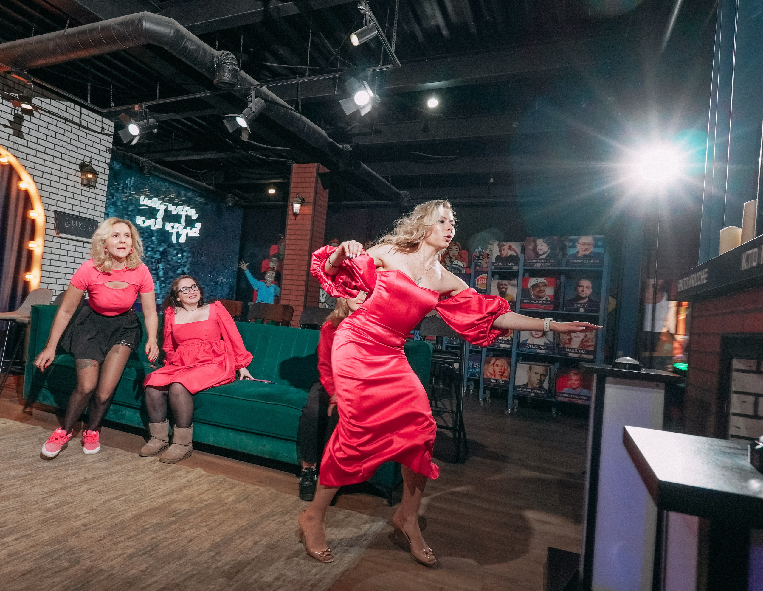 Квиз Шоу. Фото | Видео Контент Мишель Ватаманюк