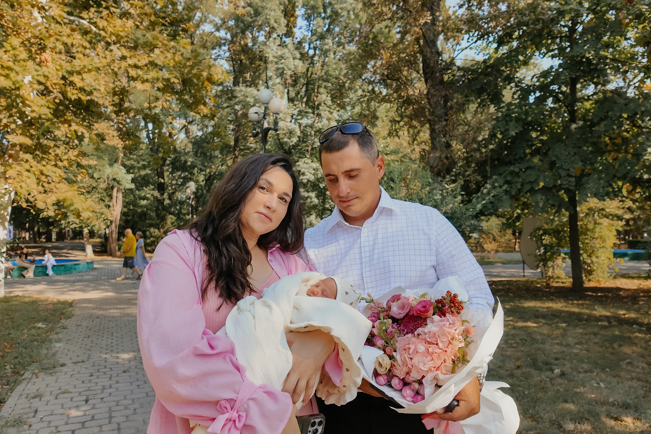 Выписка с роддома. Https://malovafoto.ru