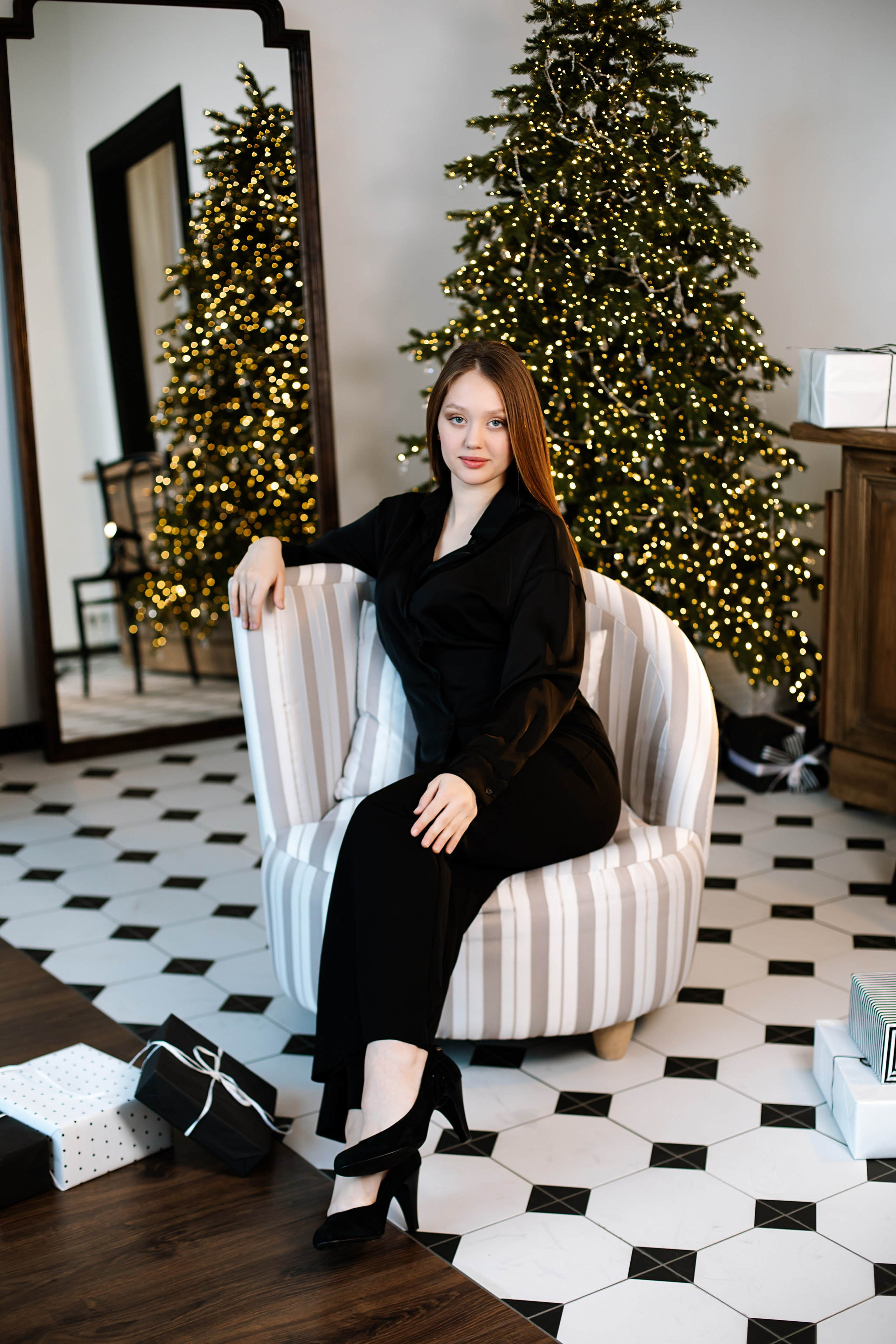 Новогодняя. Https://malovafoto.ru