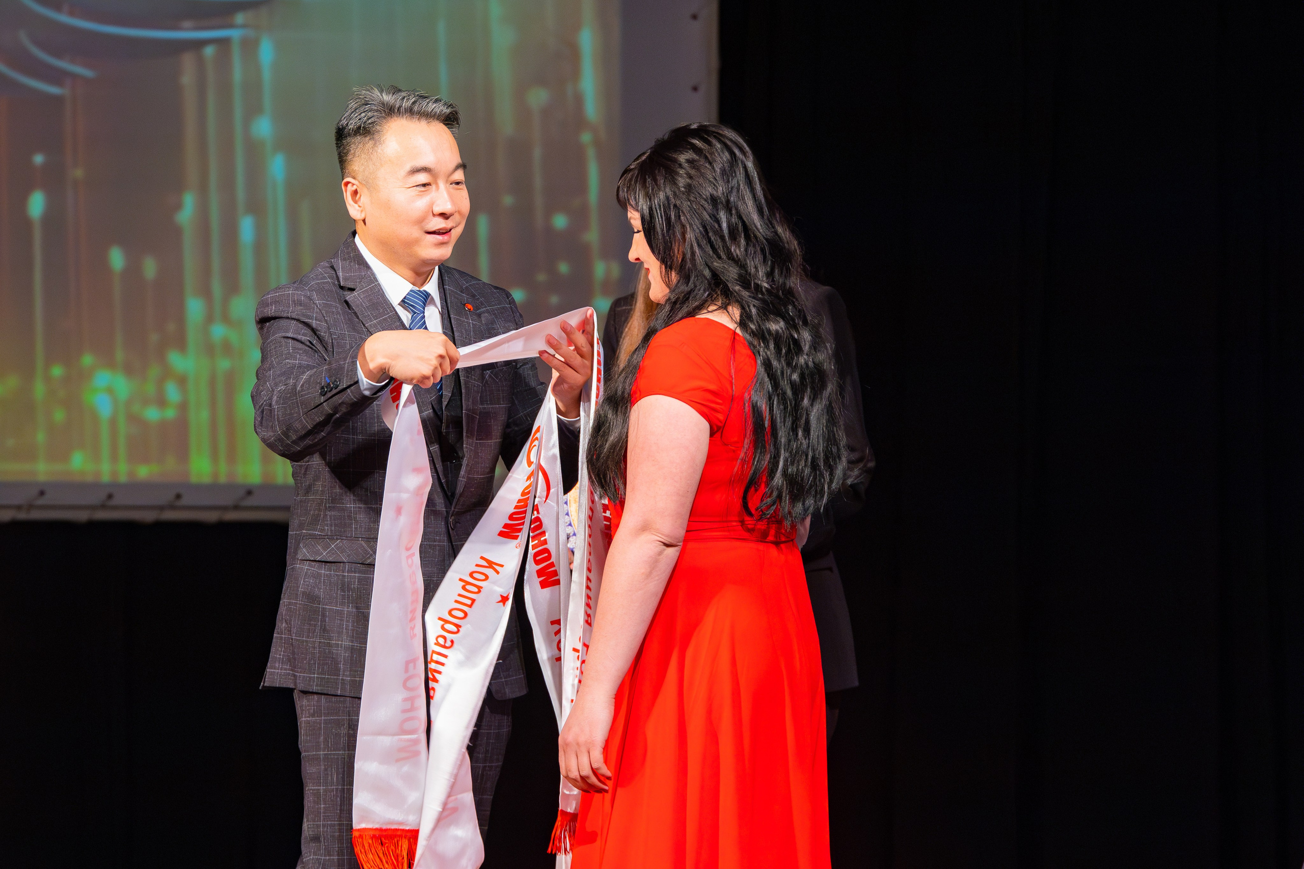 Корпорация FOHOW. Фотограф Александр Поздняков  Новосибирск