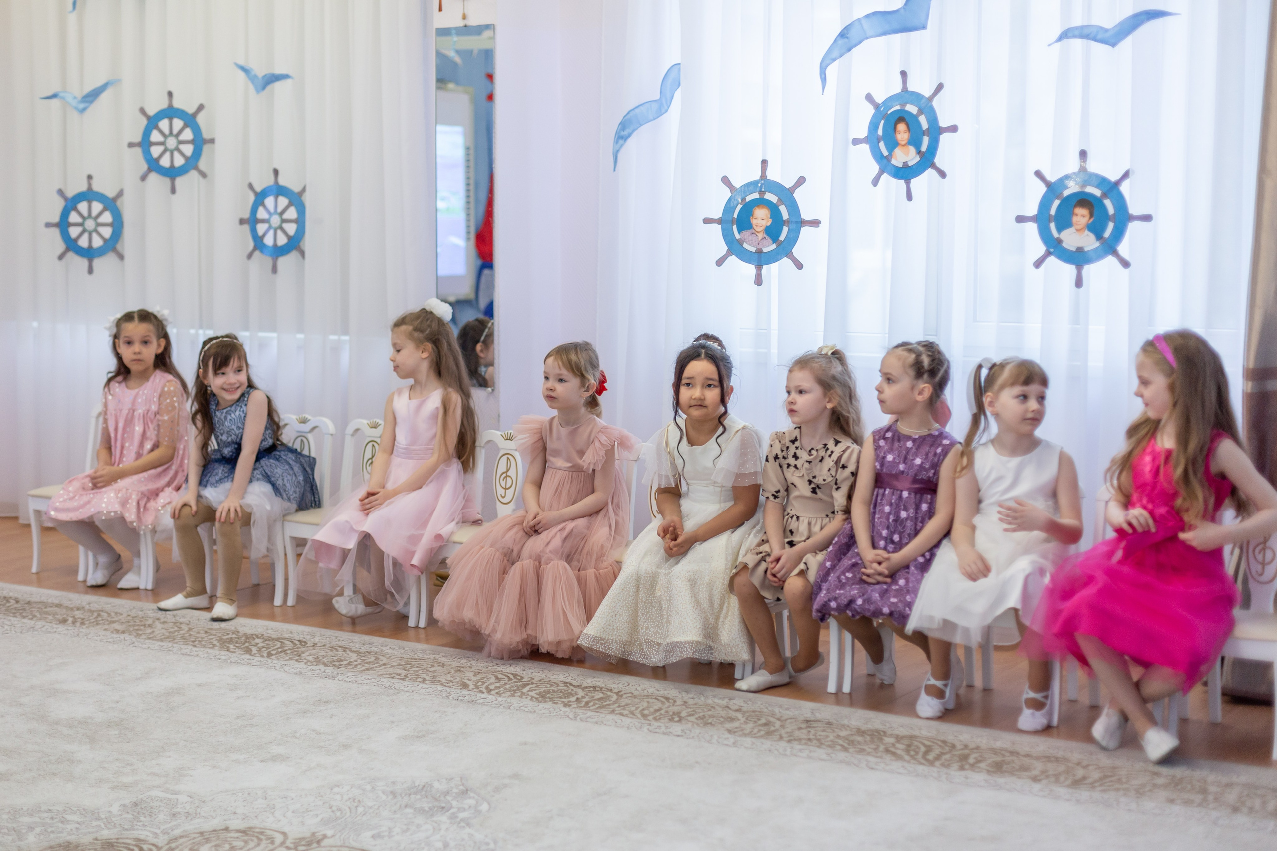 Выпускной ДС № 94_2024 год. Семейный фотограф в Санкт-Петербурге