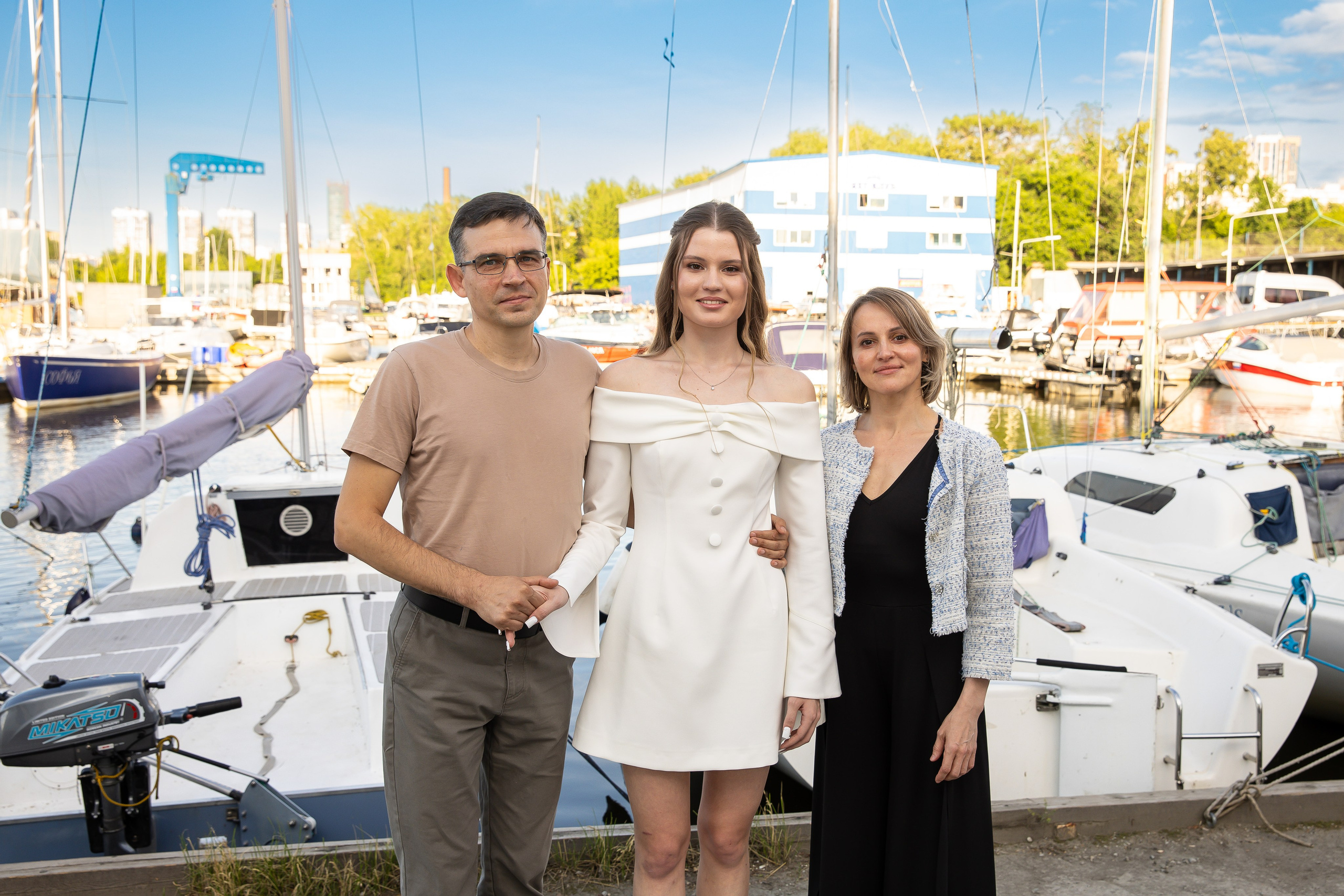 Фото и видео на выпускной в школе и детском саду. Свадебный, семейный видеограф и фотограф в Екатеринбурге Николай Рыков