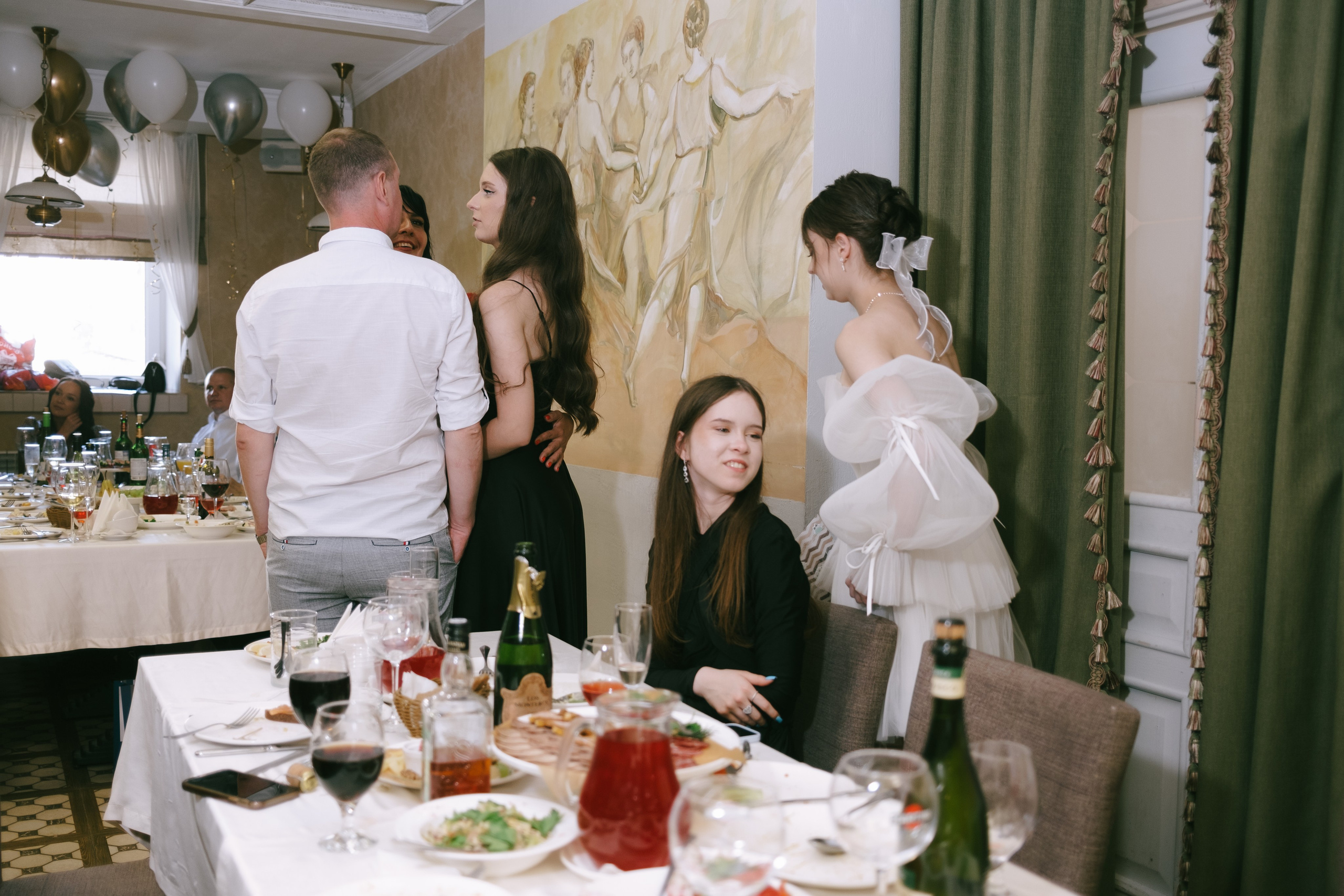 Выпускной школа 33. Свадебный и репортажной фотограф Денис Ожигин в Краснодаре и Краснодарском крае