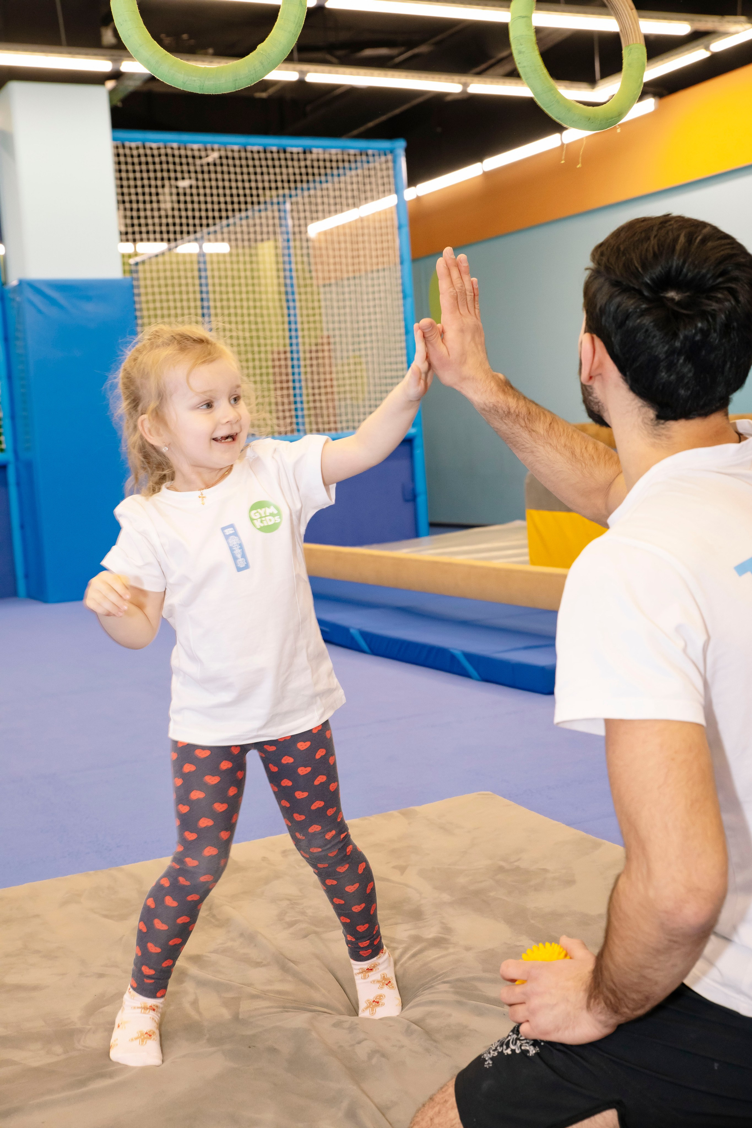 Соревнования по гимнастике в Gymkids Чертаново. Профессиональный фотограф в Москве | Заказать фотосессию и съемку