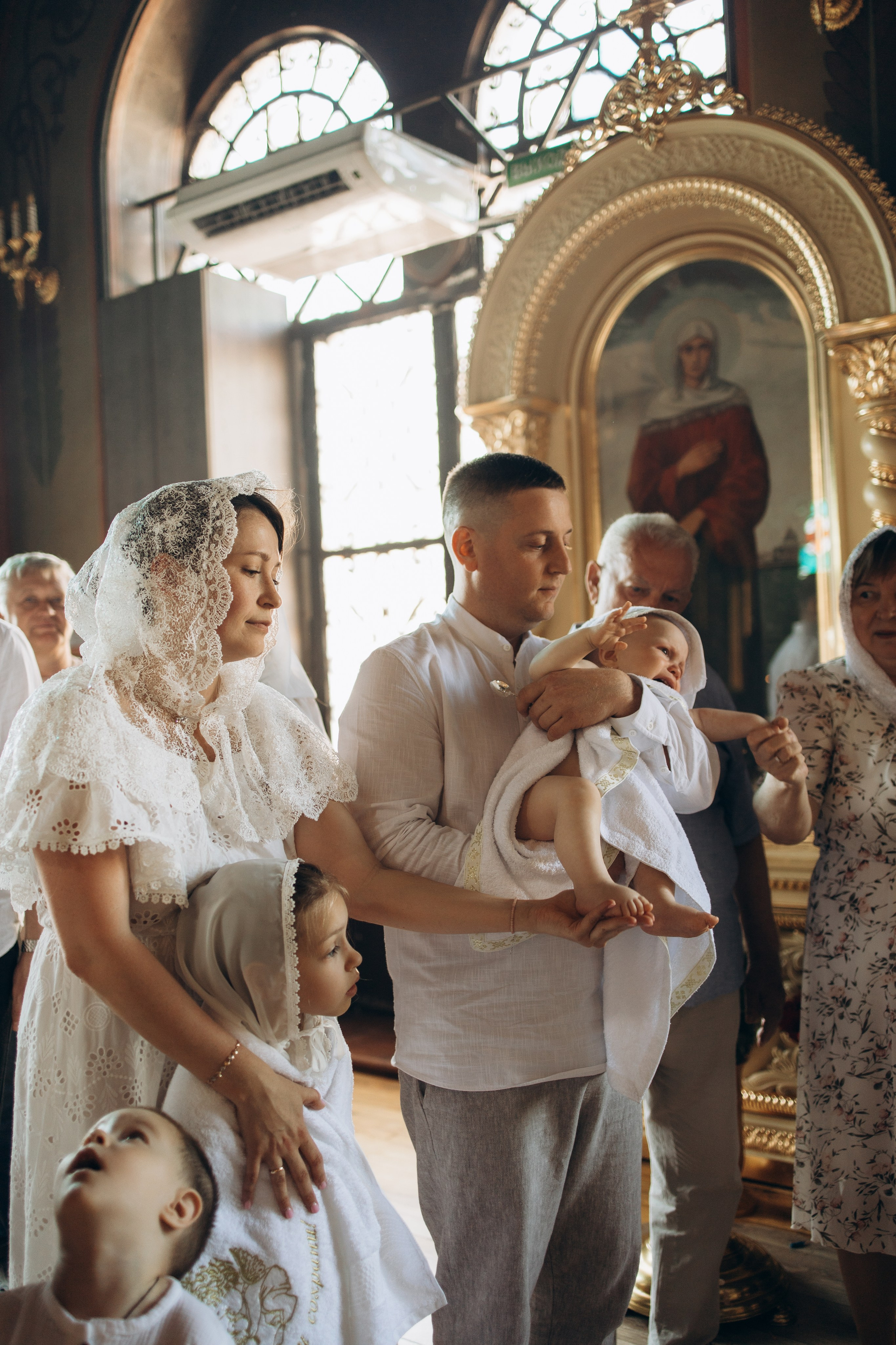 Двойное крещение Анны и Саши. Самый теплый фотограф в Краснодаре Рябоконь Ксения