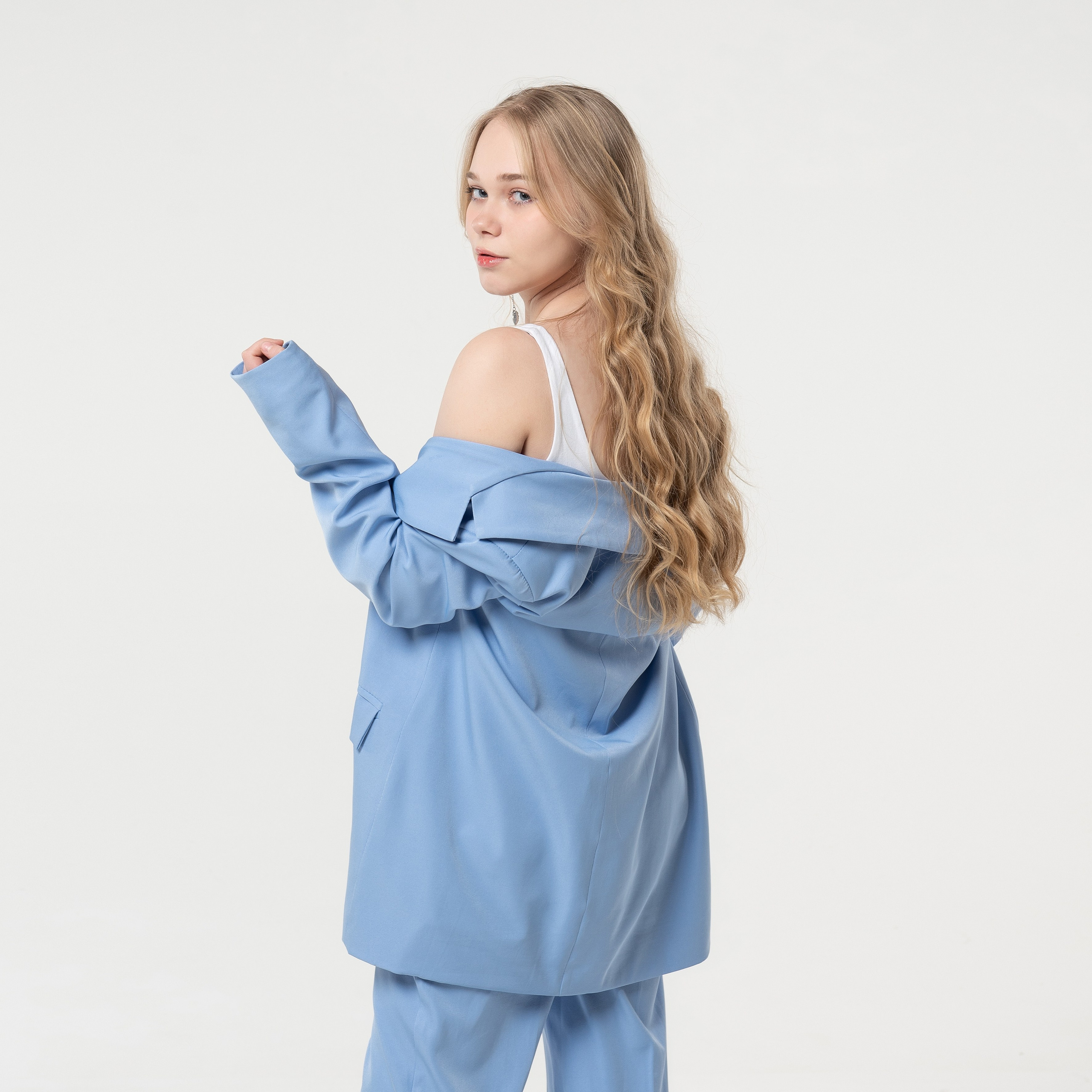 Старшеклассники. Выпускные альбомы Ростов-на-Дону Кристина Невиль