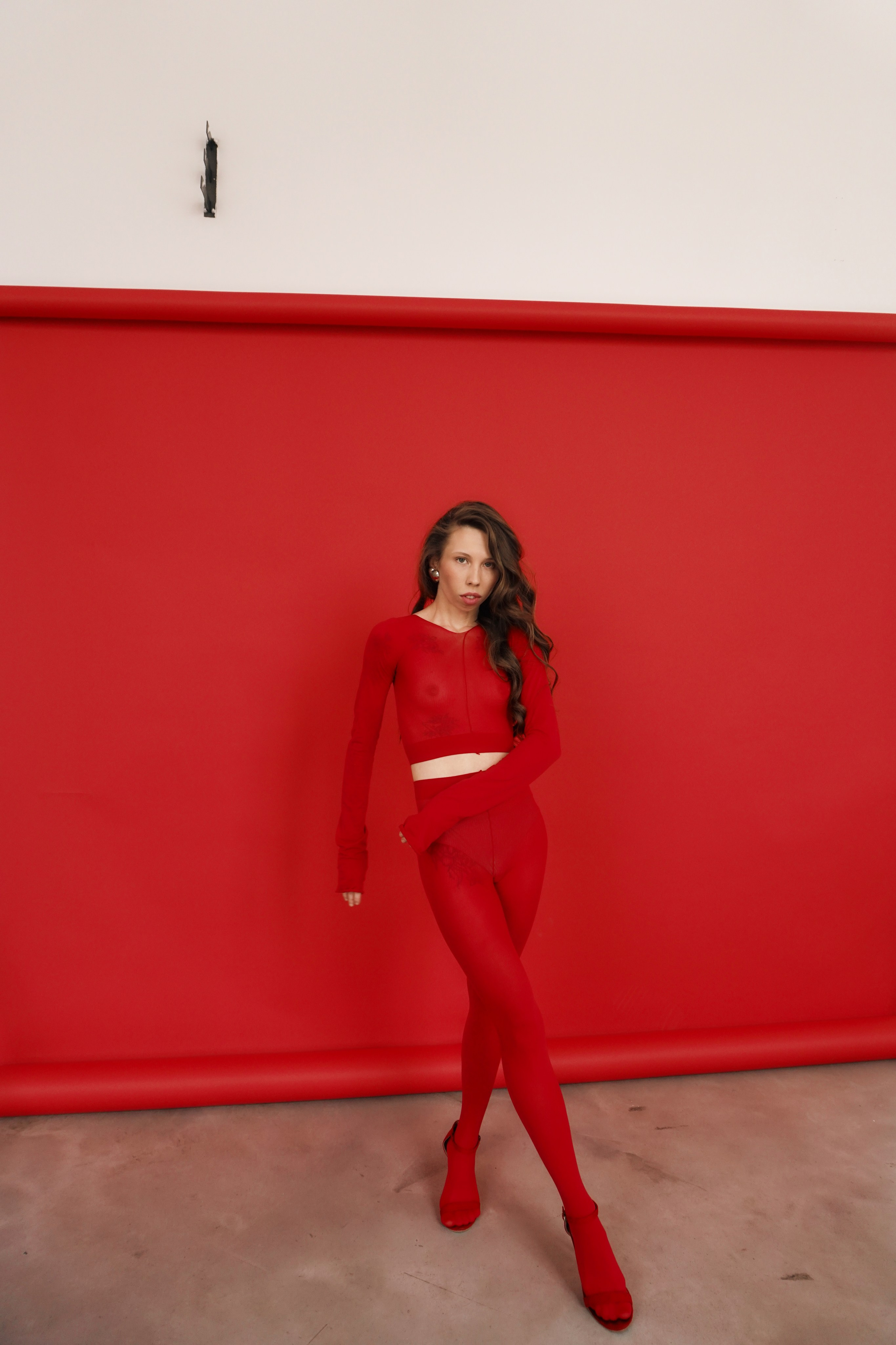 Натуся в красном. Фотограф Москва — Полина Робин