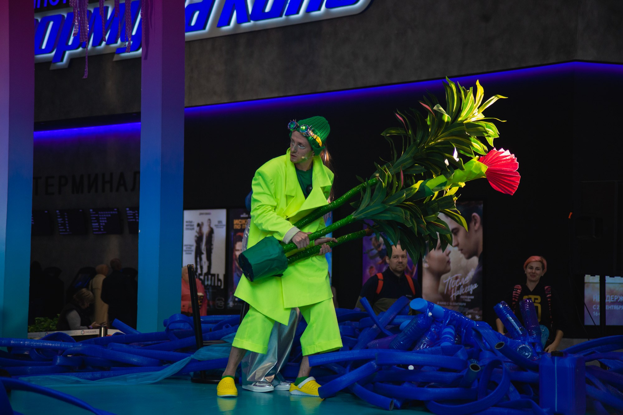 Сказка в ТЦ Океания. Репортажный и концертный фотограф в Москве Анастасия Осень