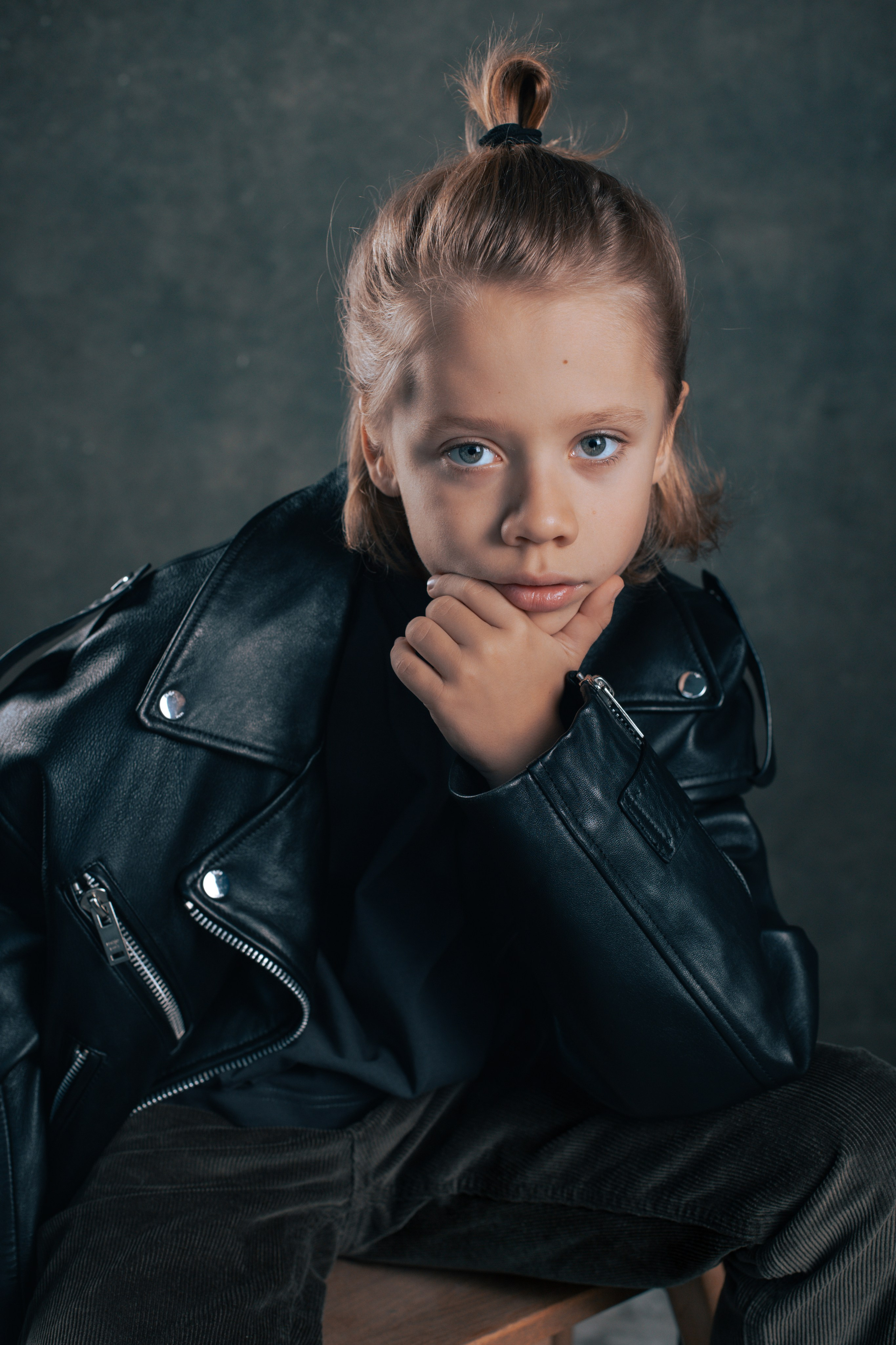 ГЛЕБ. Я фотограф из Москвы к Вашим услугам