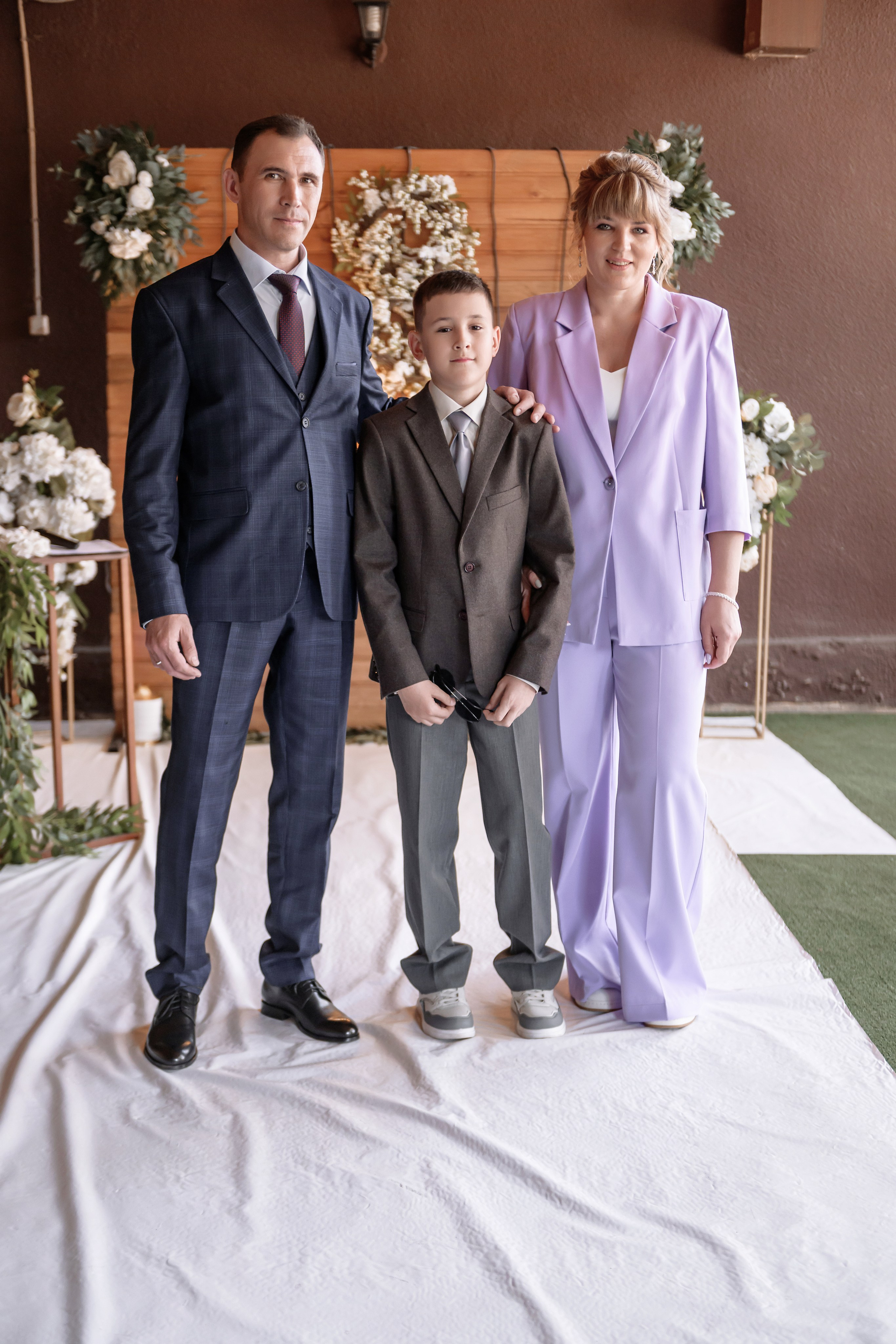 Эдуард и Виктория. Свадебный фотограф Белгород Валуйки Старый Оскол Воронеж